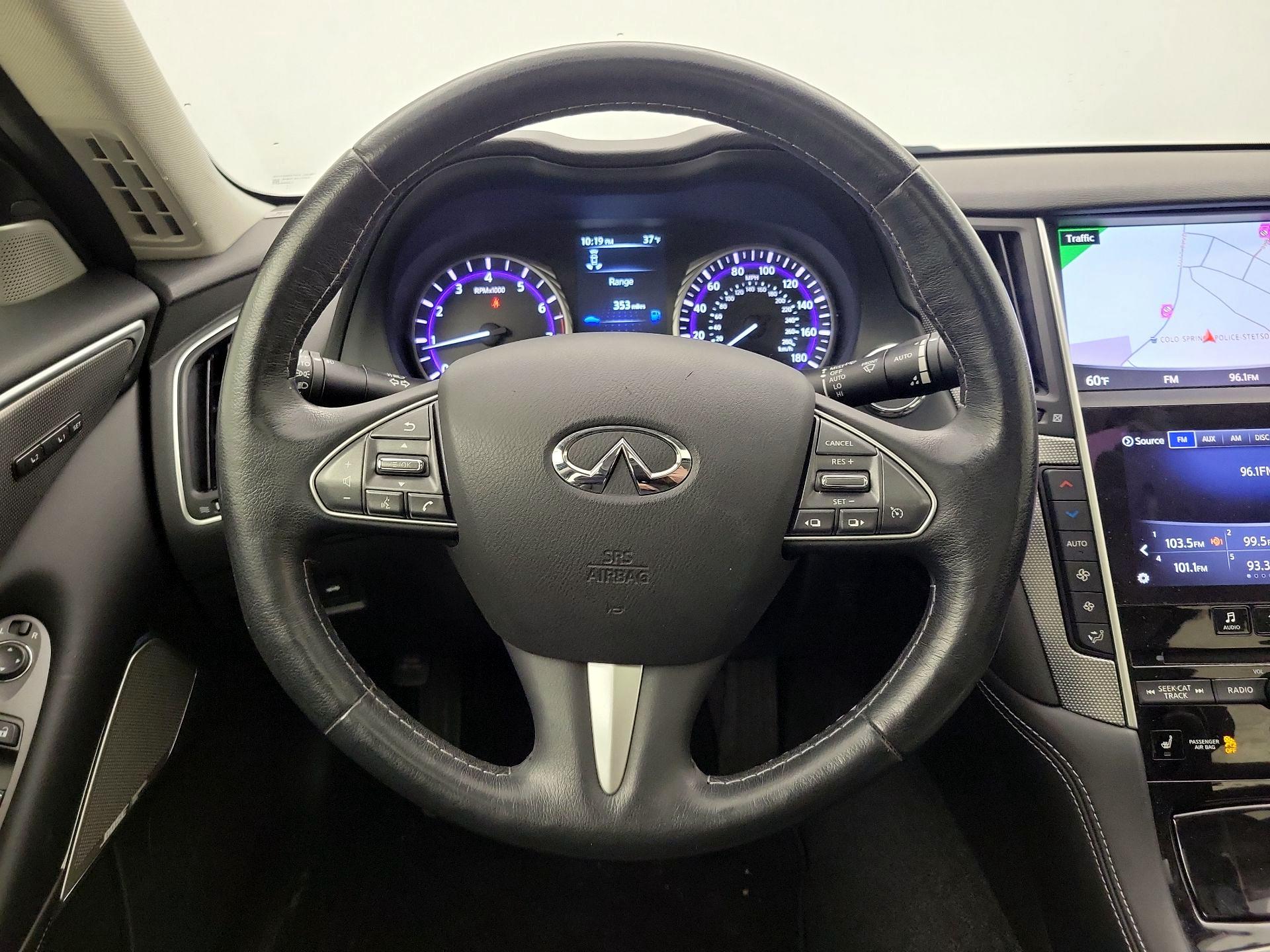 Thumbnail: 2017 INFINITI Q50 - 10