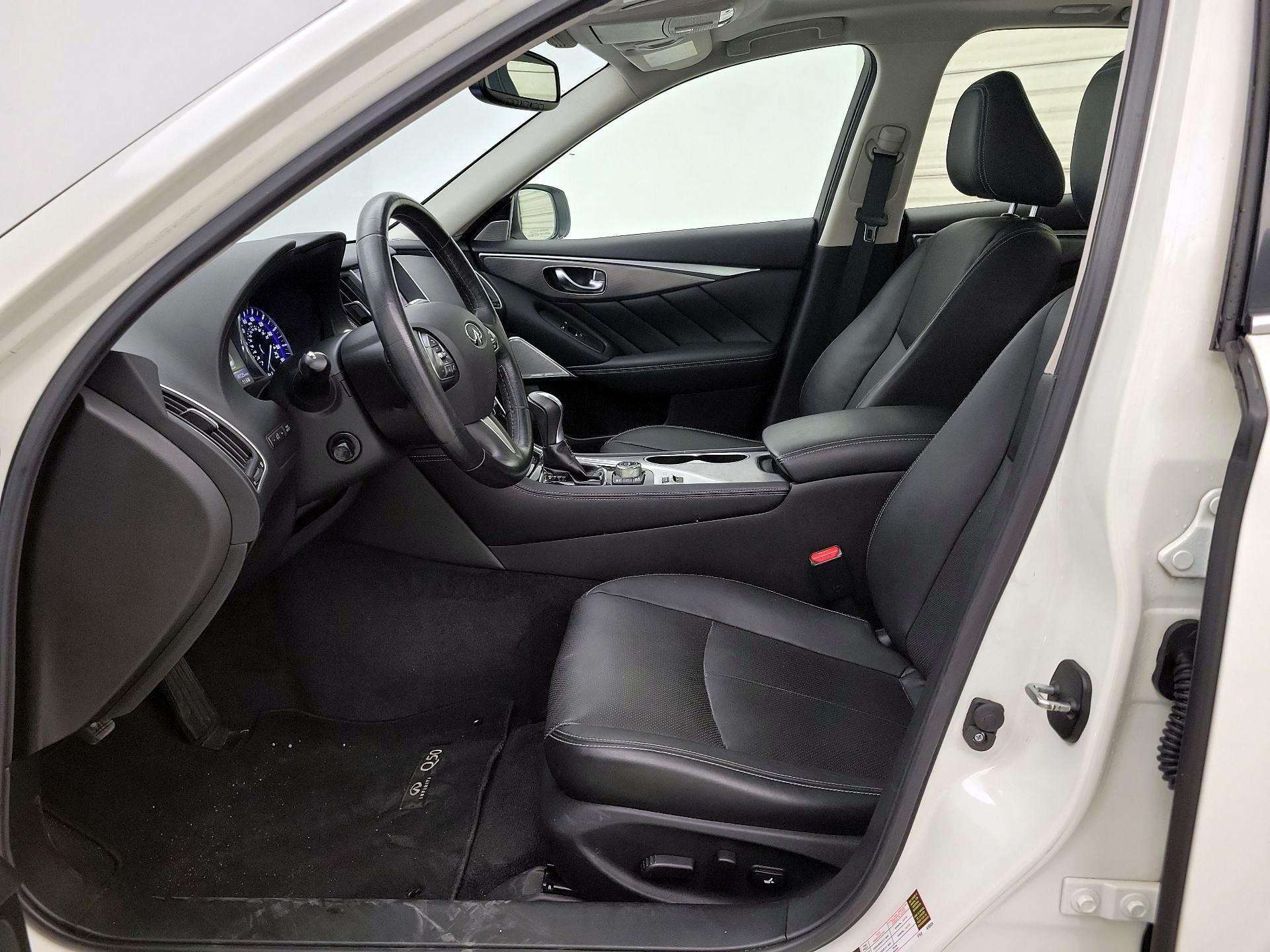 Thumbnail: 2017 INFINITI Q50 - 11