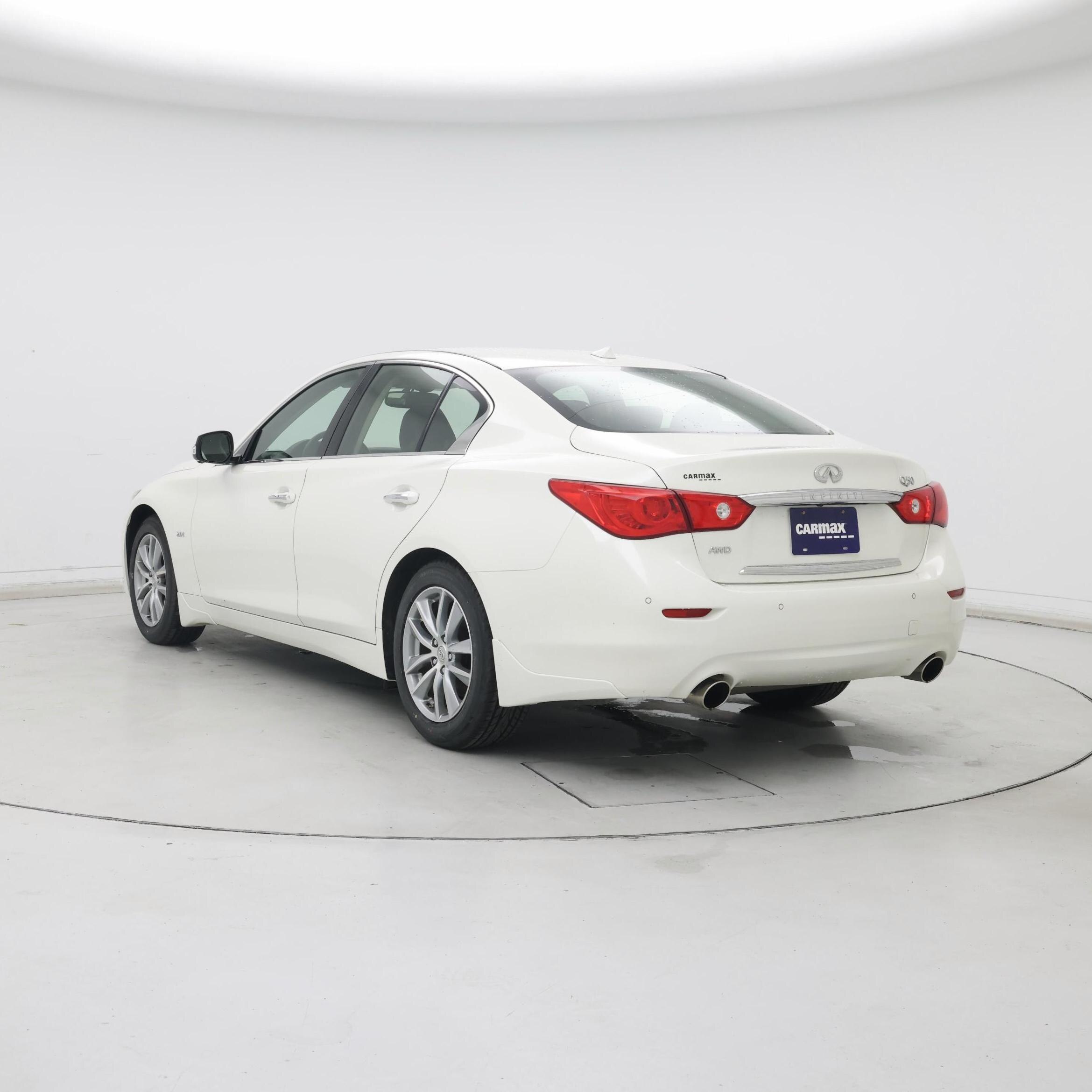 Thumbnail: 2017 INFINITI Q50 - 2