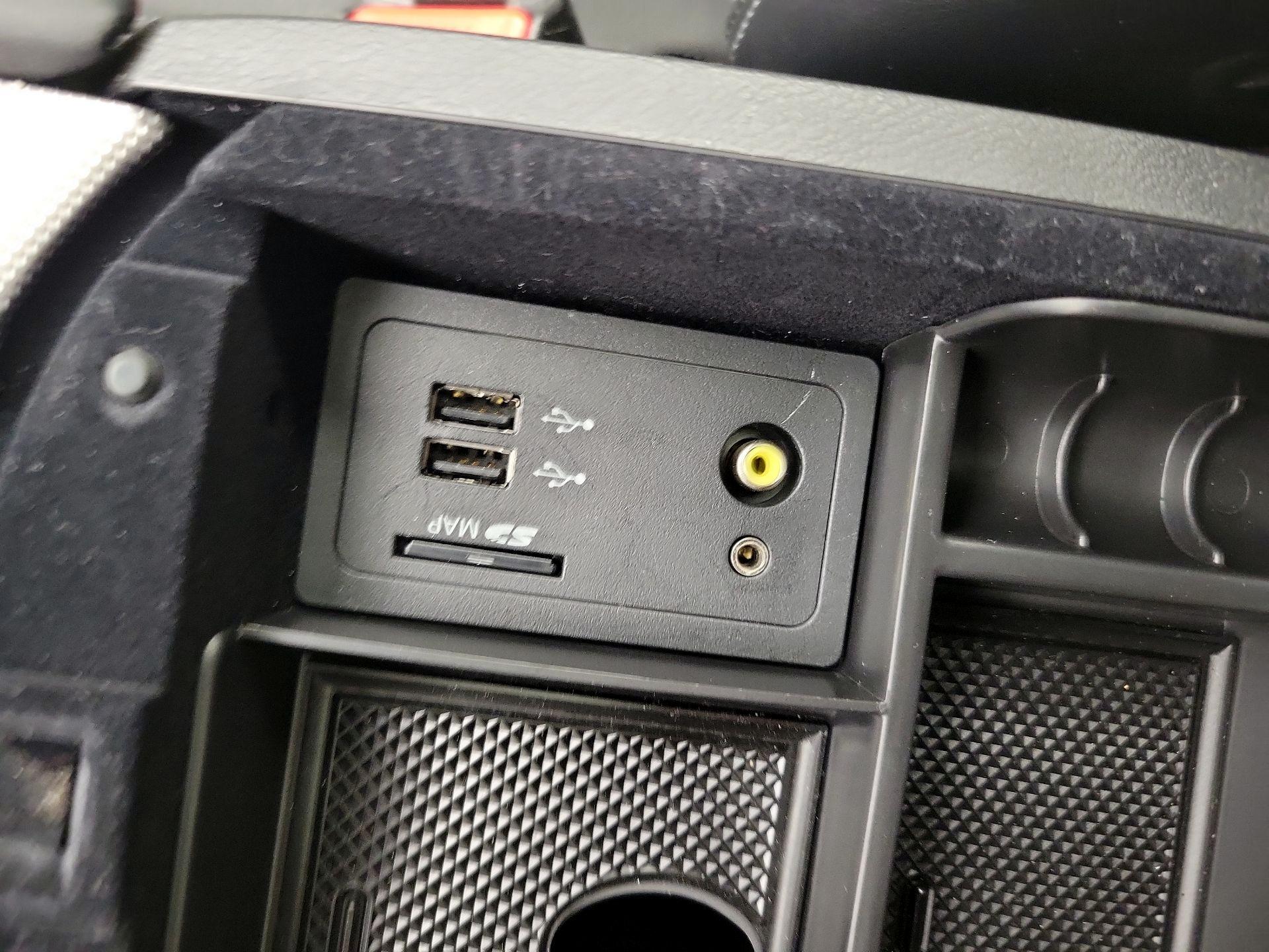 Thumbnail: 2017 INFINITI Q50 - 19