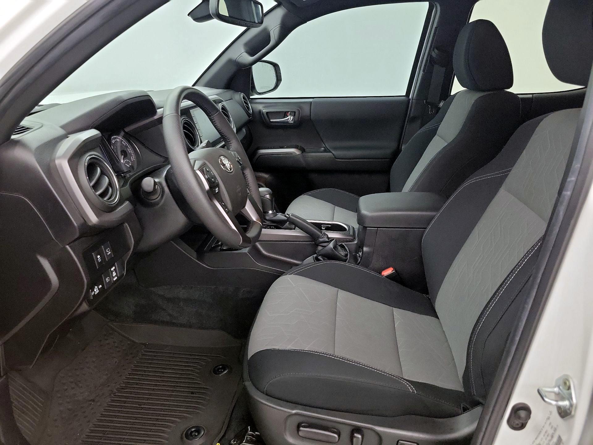 Thumbnail: 2023 Toyota Tacoma - 11
