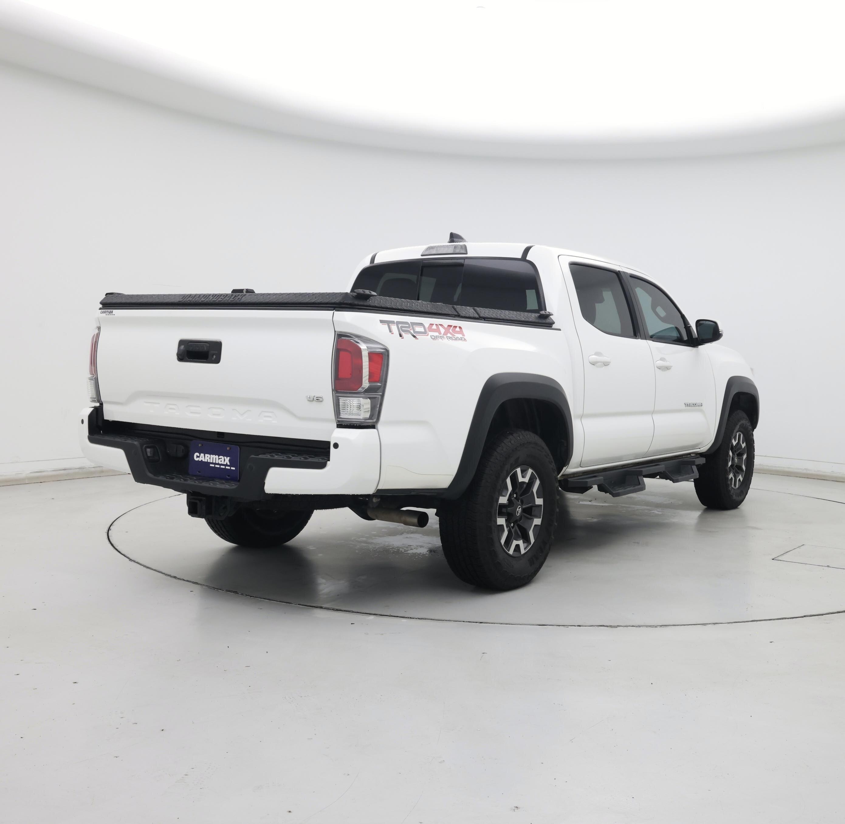 Thumbnail: 2023 Toyota Tacoma - 8