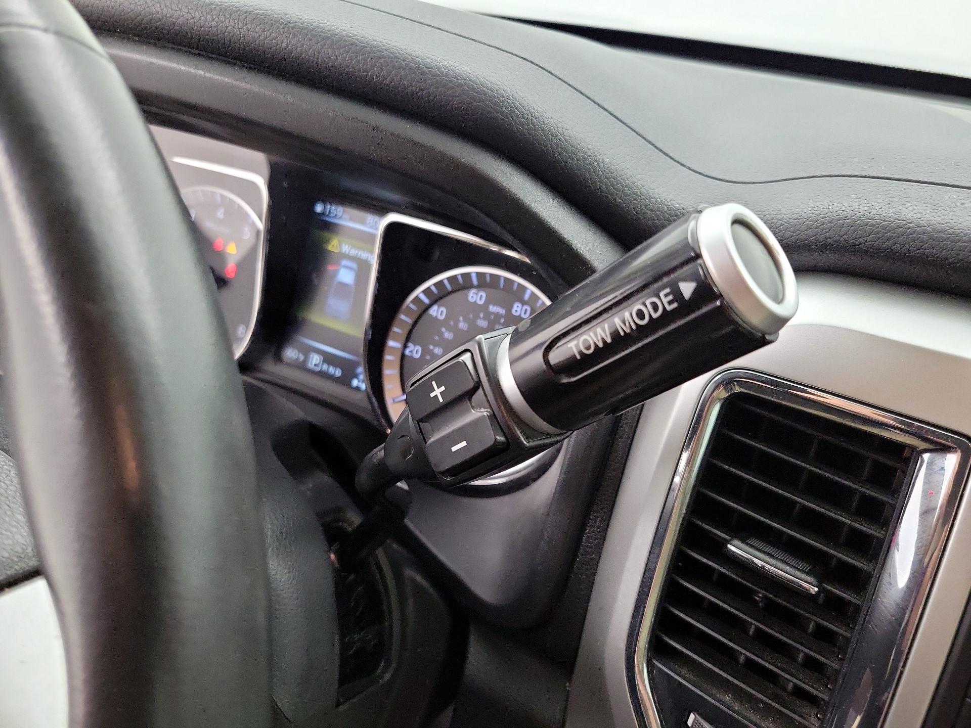 Thumbnail: 2017 Nissan Titan - 17