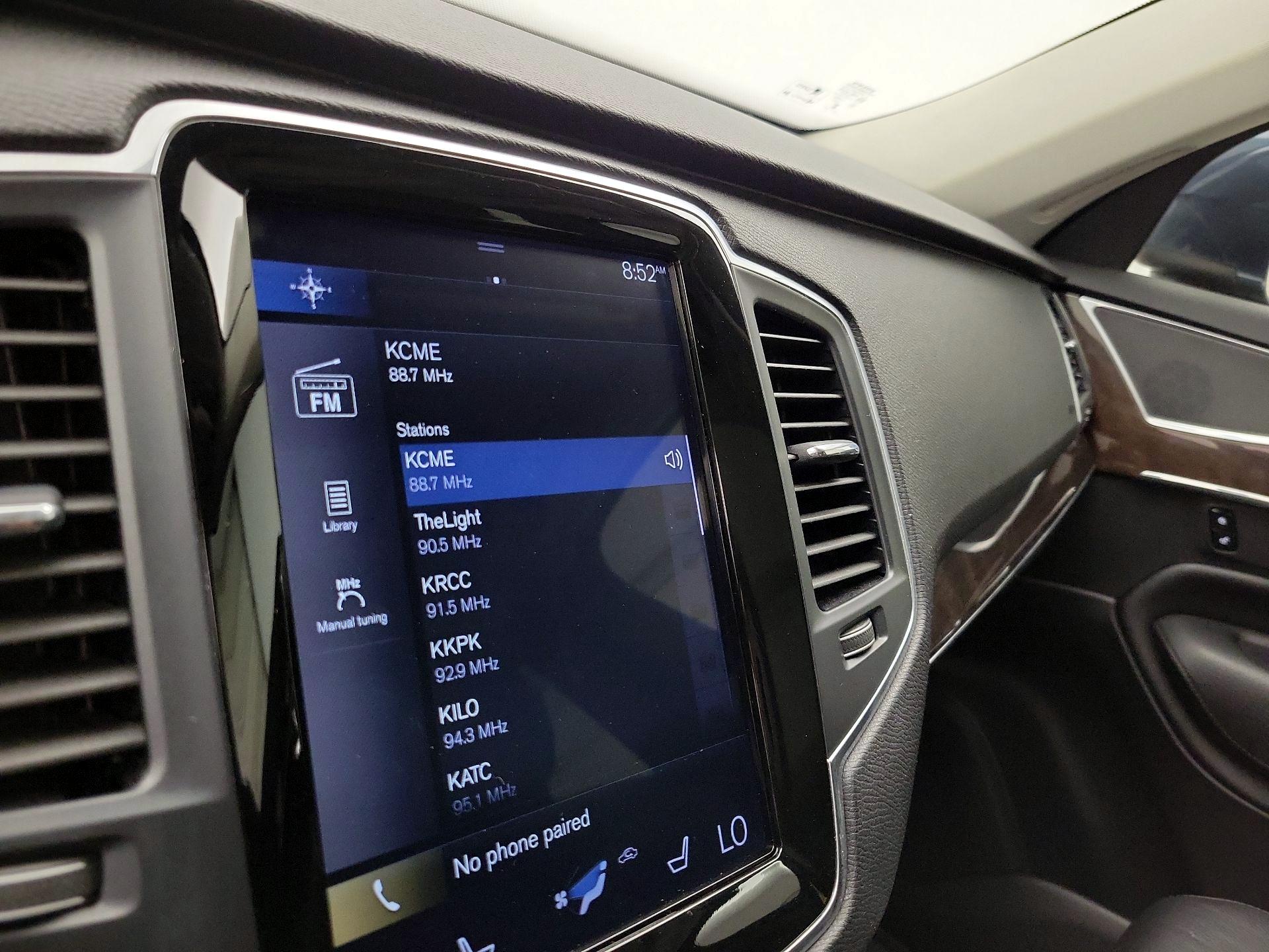 Thumbnail: 2019 Volvo XC90 - 16