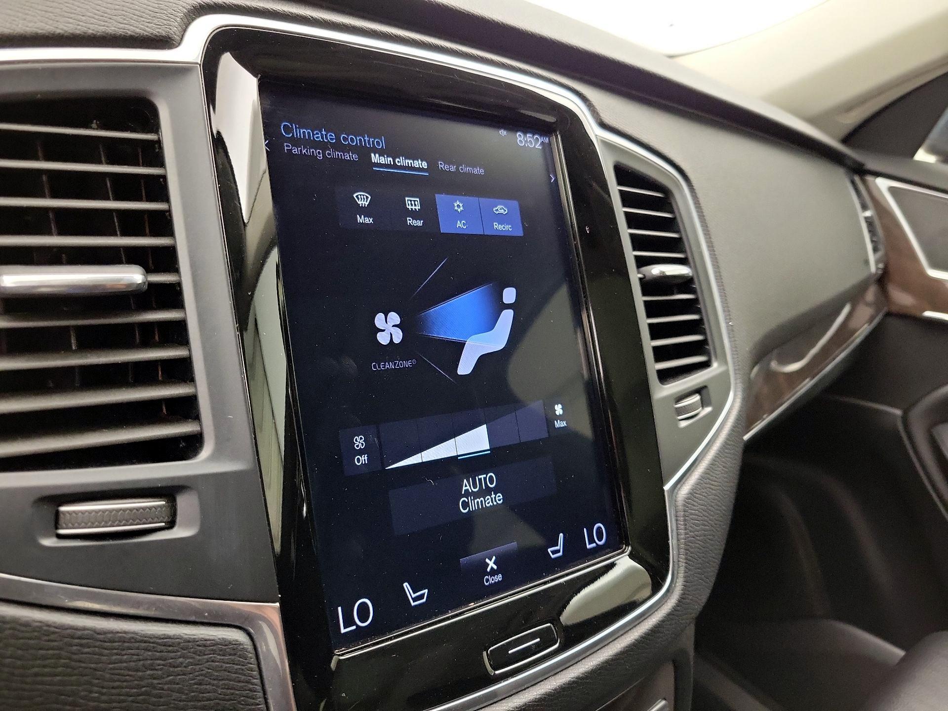 Thumbnail: 2019 Volvo XC90 - 17