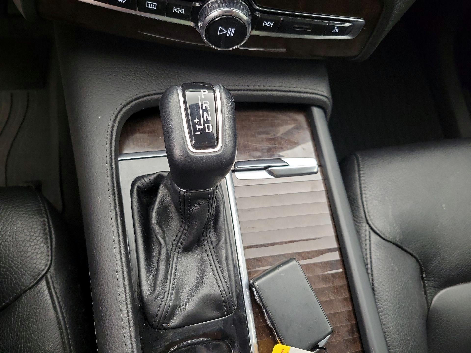 Thumbnail: 2019 Volvo XC90 - 18