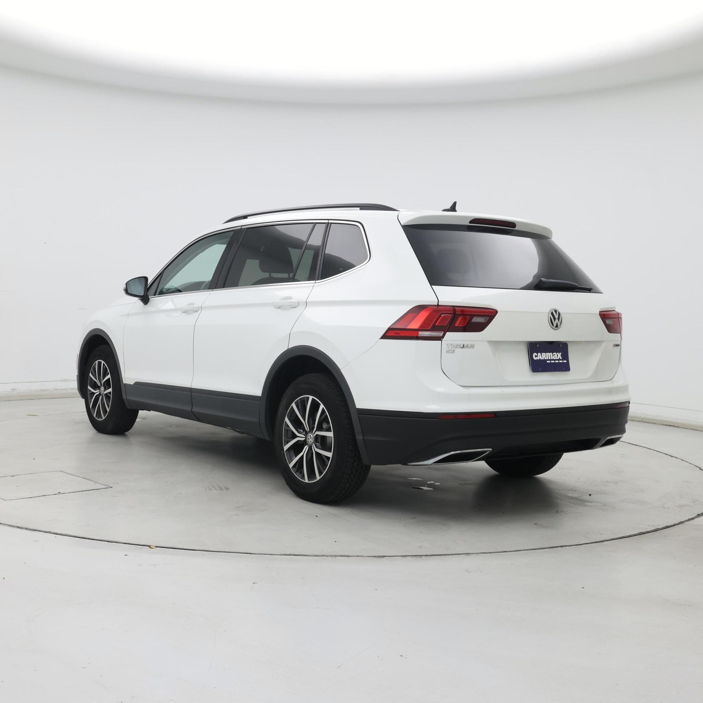 Thumbnail: 2019 Volkswagen Tiguan - 2