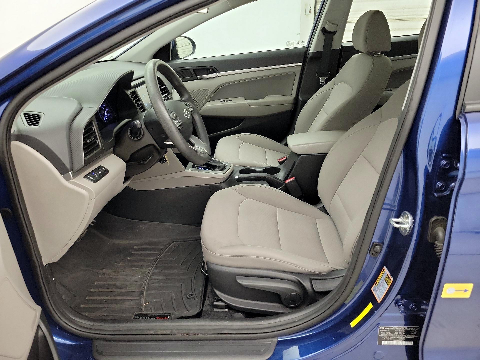 Thumbnail: 2020 Hyundai Elantra - 11