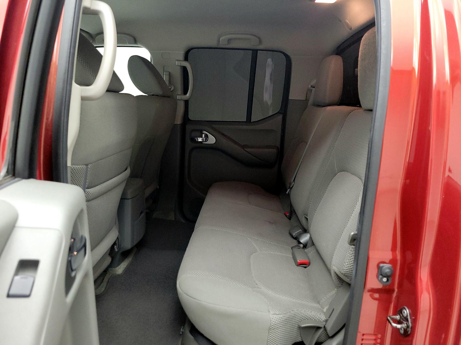 Thumbnail: 2016 Nissan Frontier - 19