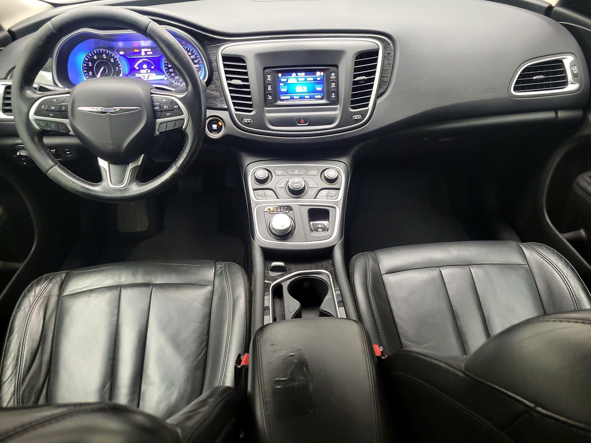 Thumbnail: 2015 Chrysler 200 - 9