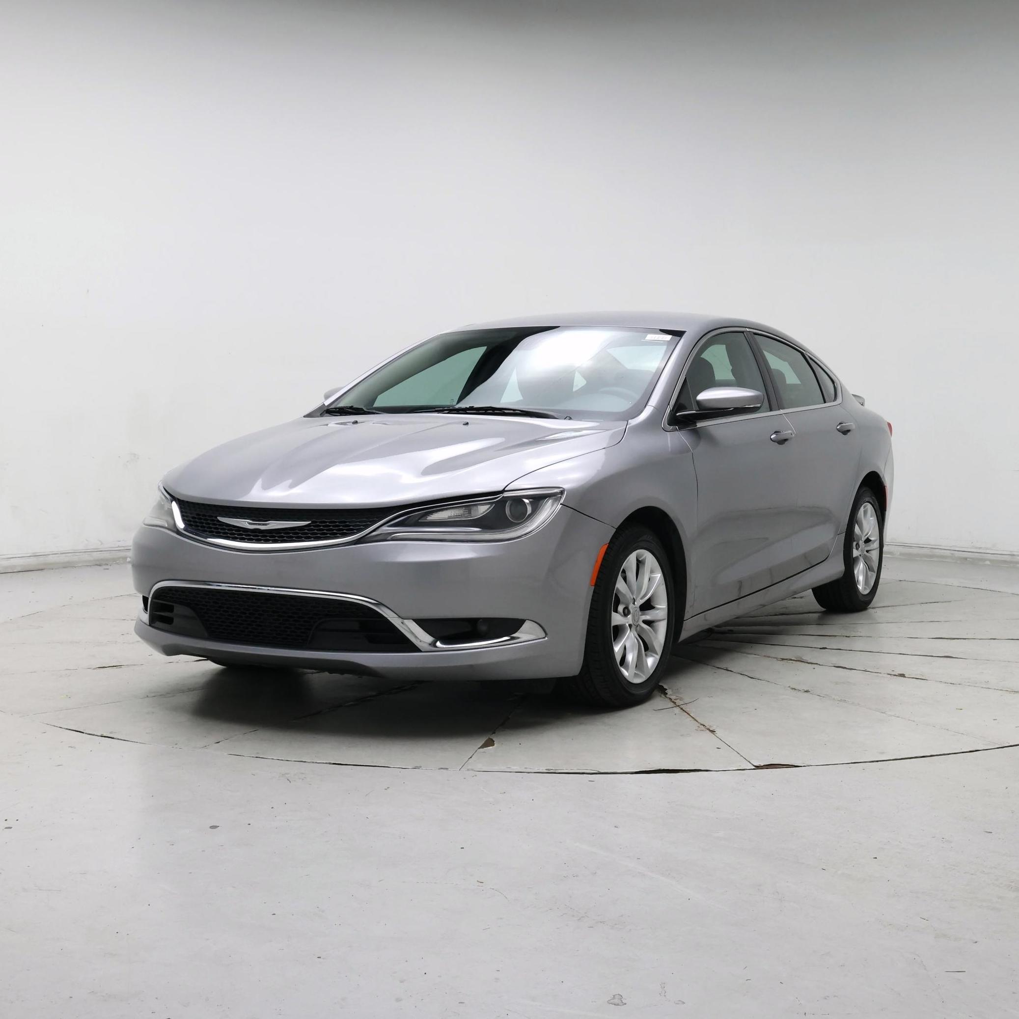 Thumbnail: 2015 Chrysler 200 - 4