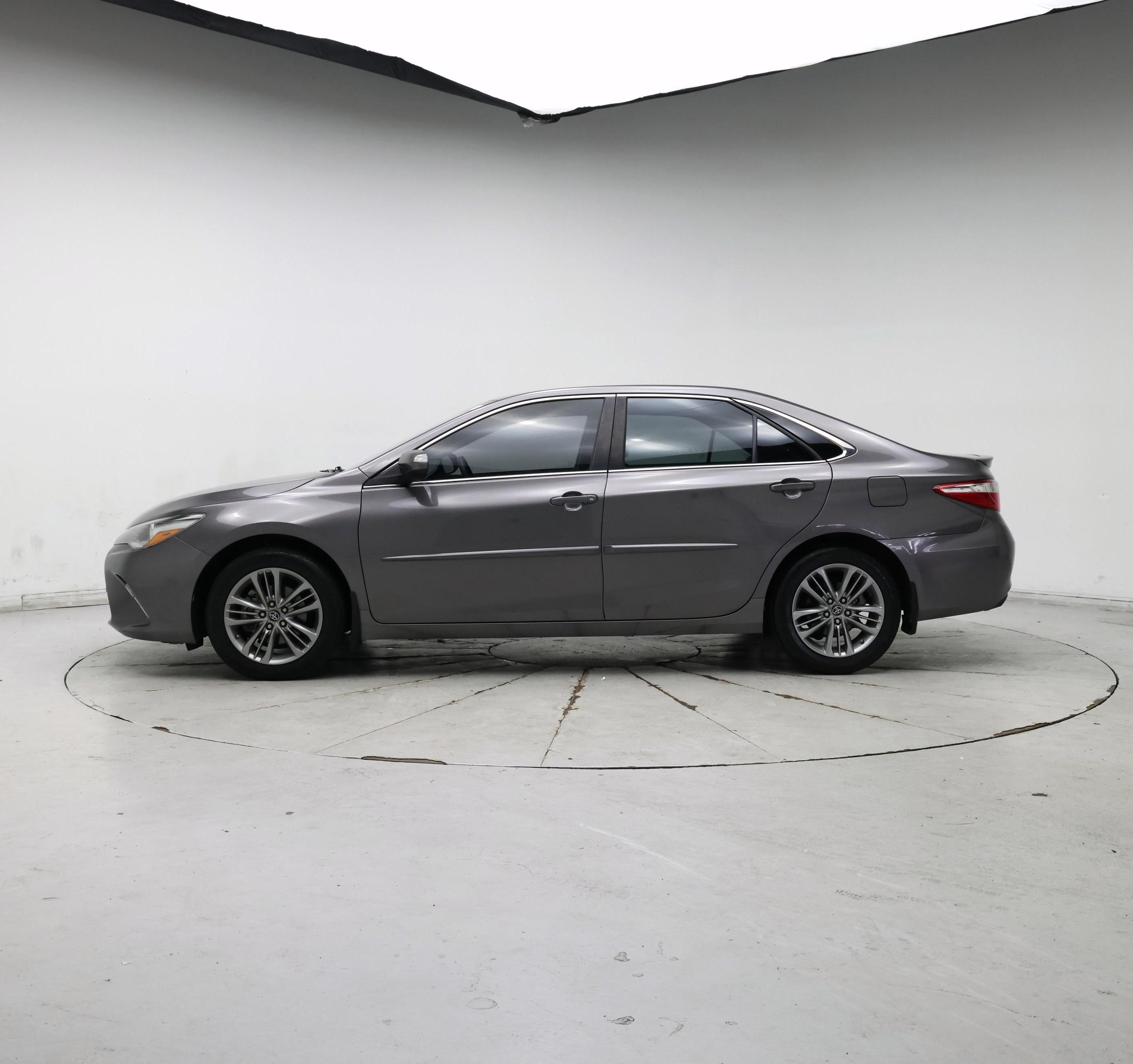 Thumbnail: 2017 Toyota Camry - 3