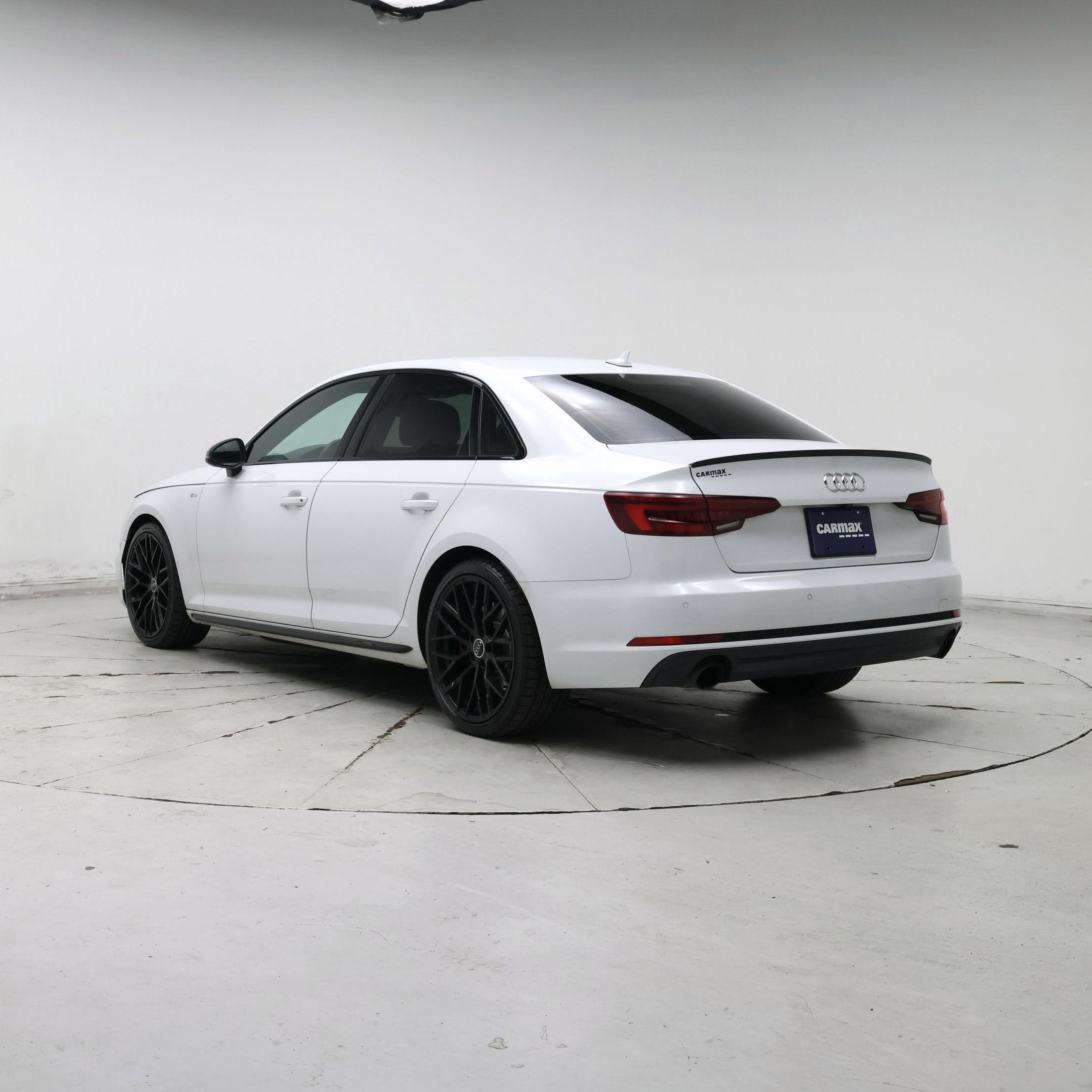Thumbnail: 2018 Audi A4 - 2