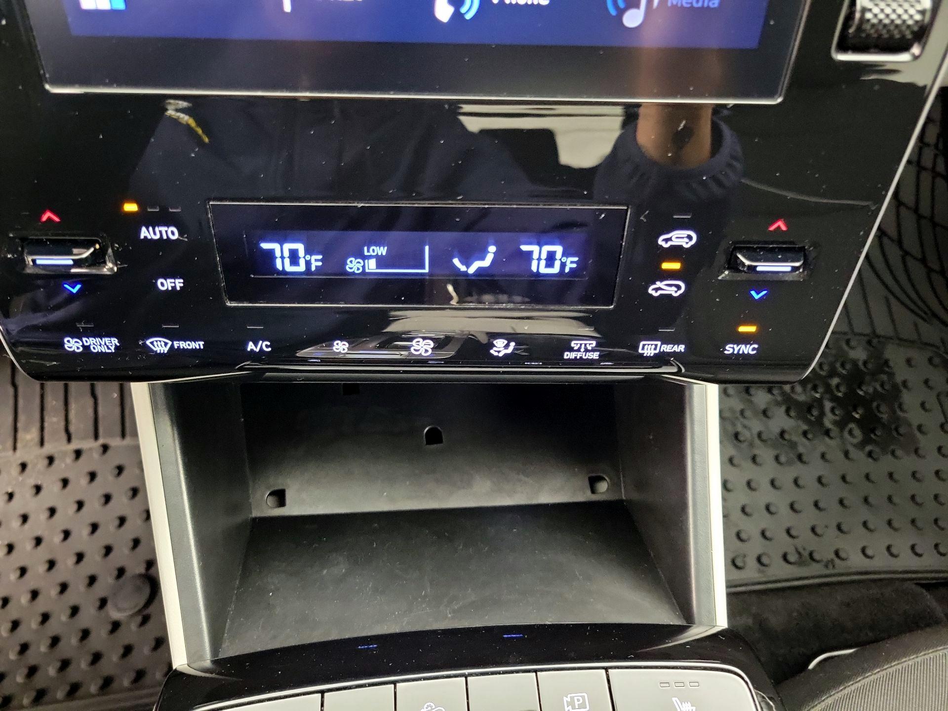 Thumbnail: 2022 Hyundai Tucson - 16