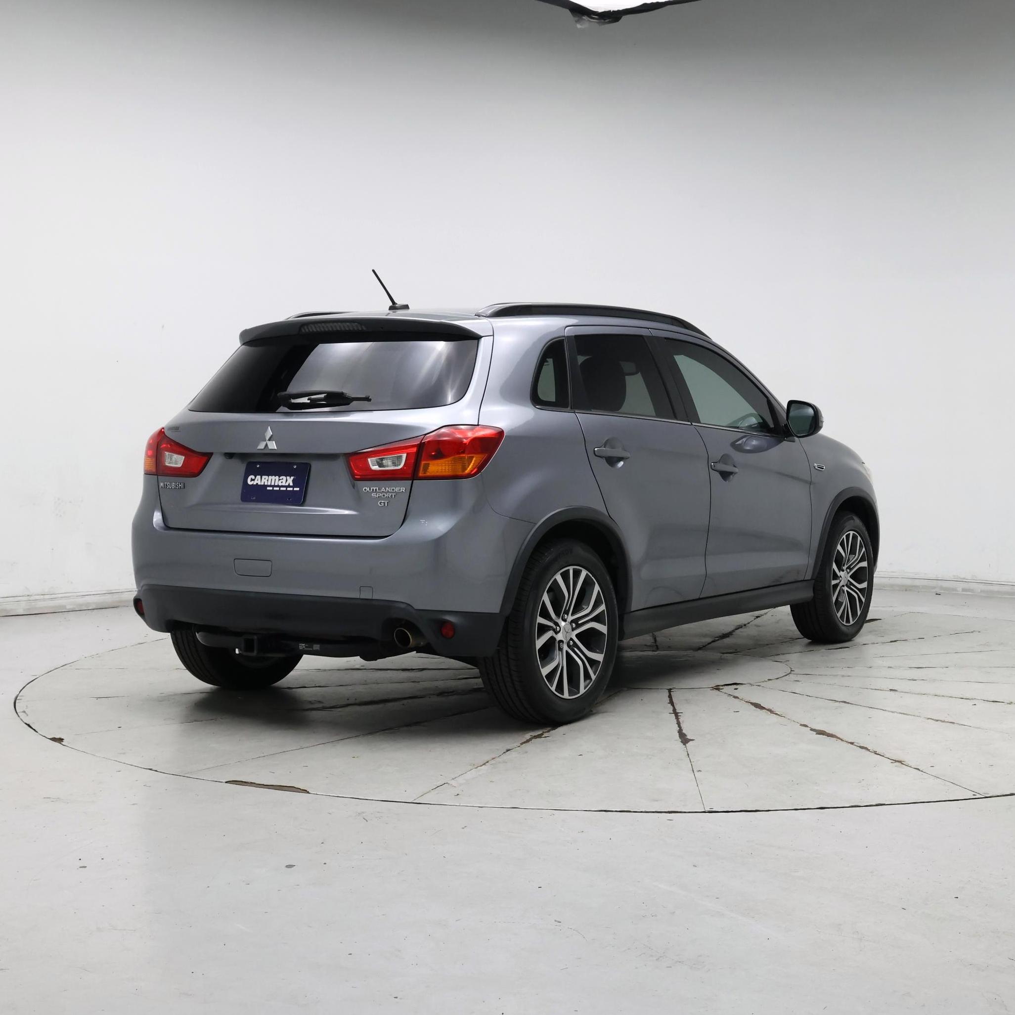 Thumbnail: 2016 Mitsubishi Outlander Sport - 8