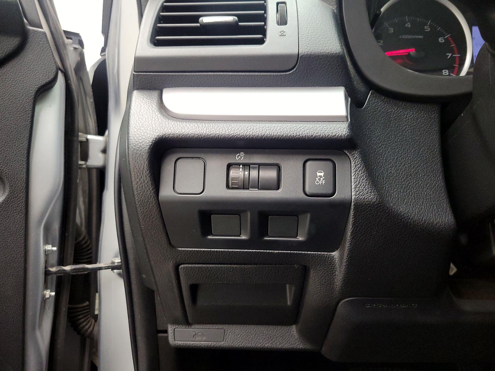 Thumbnail: 2015 Subaru Forester - 13