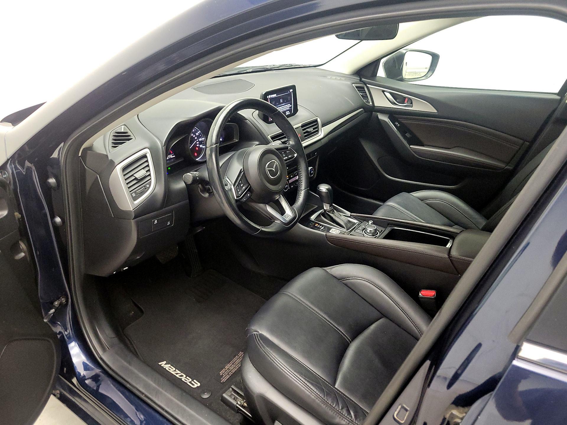 Thumbnail: 2017 Mazda Mazda3 - 11
