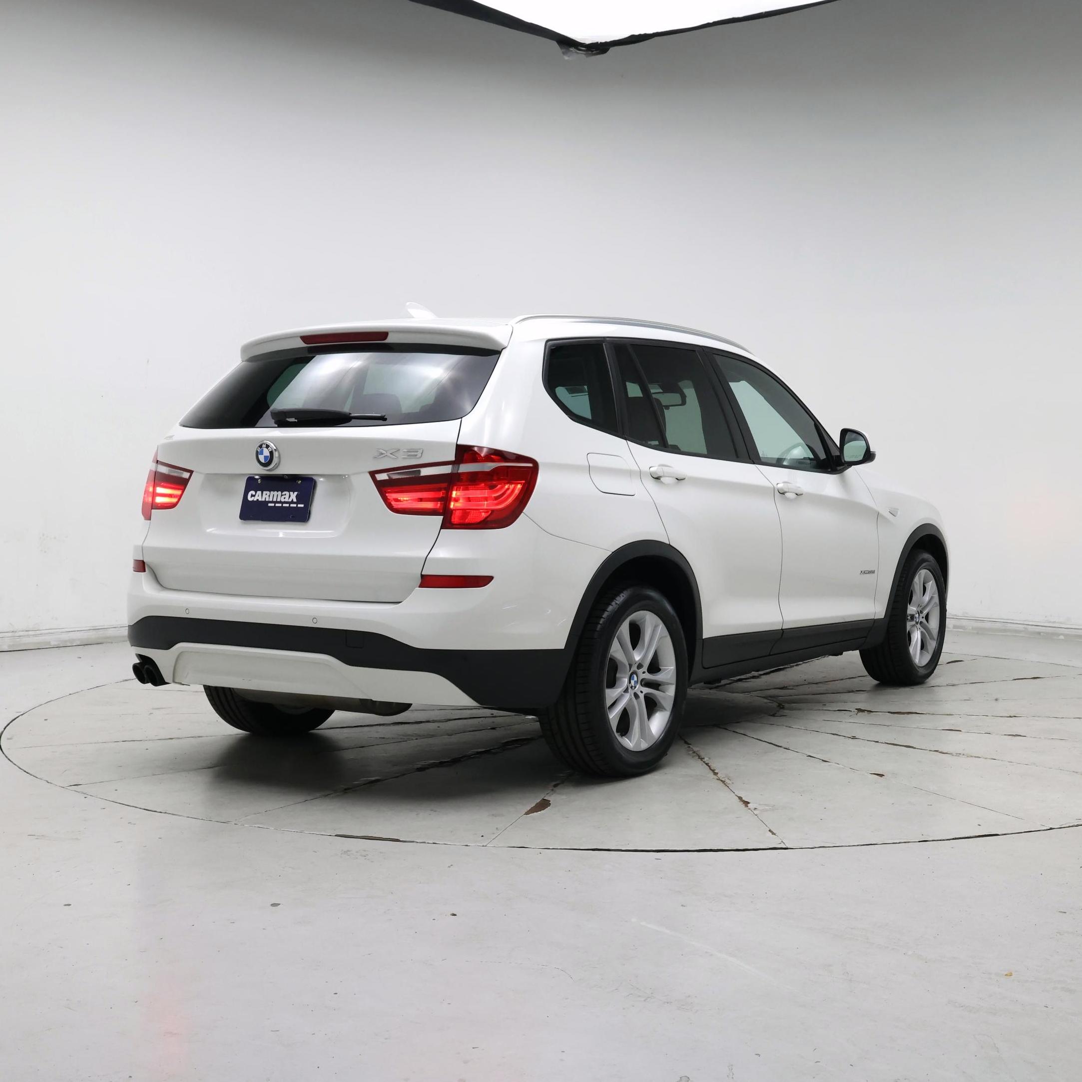 Thumbnail: 2017 BMW X3 - 8