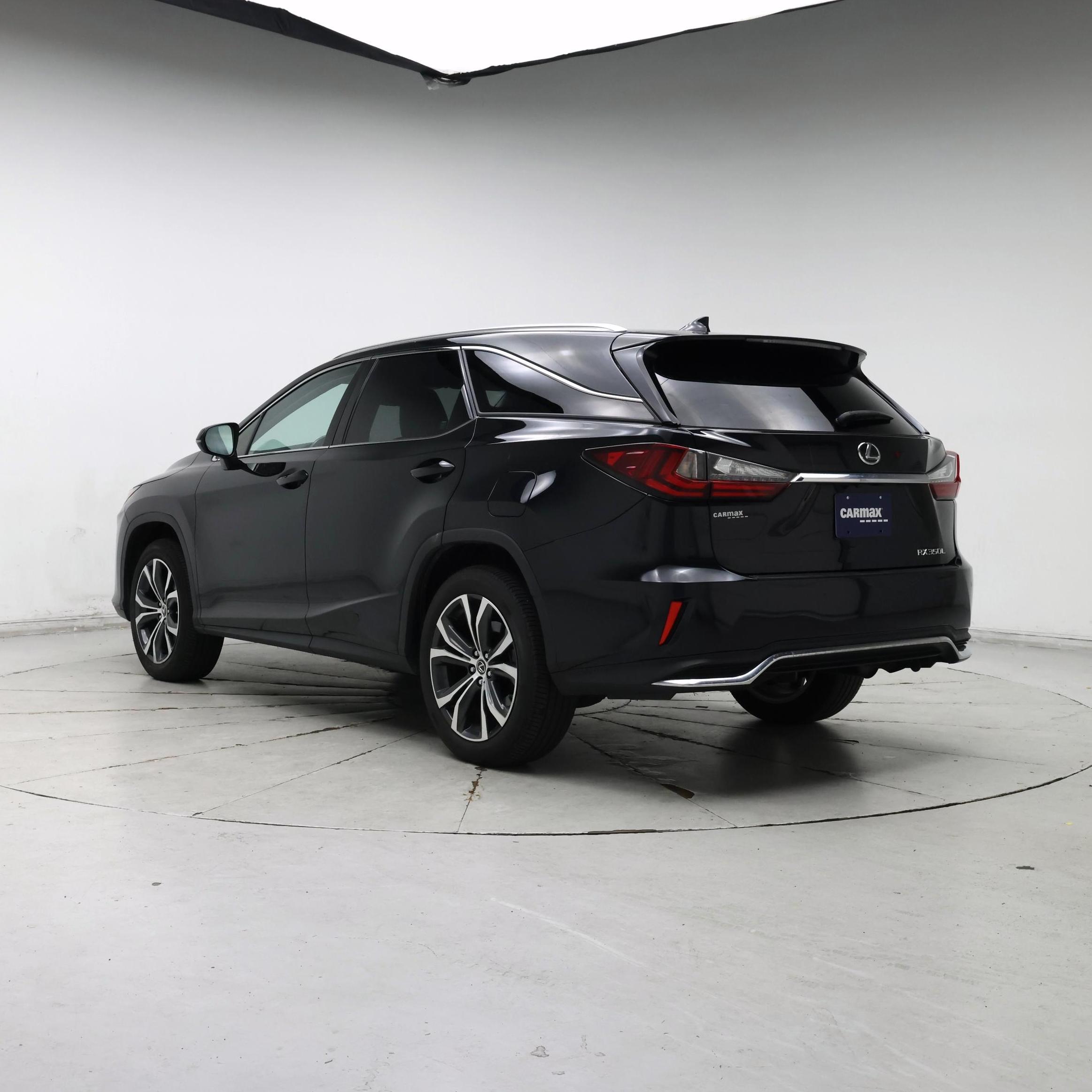 Thumbnail: 2018 Lexus RX - 2