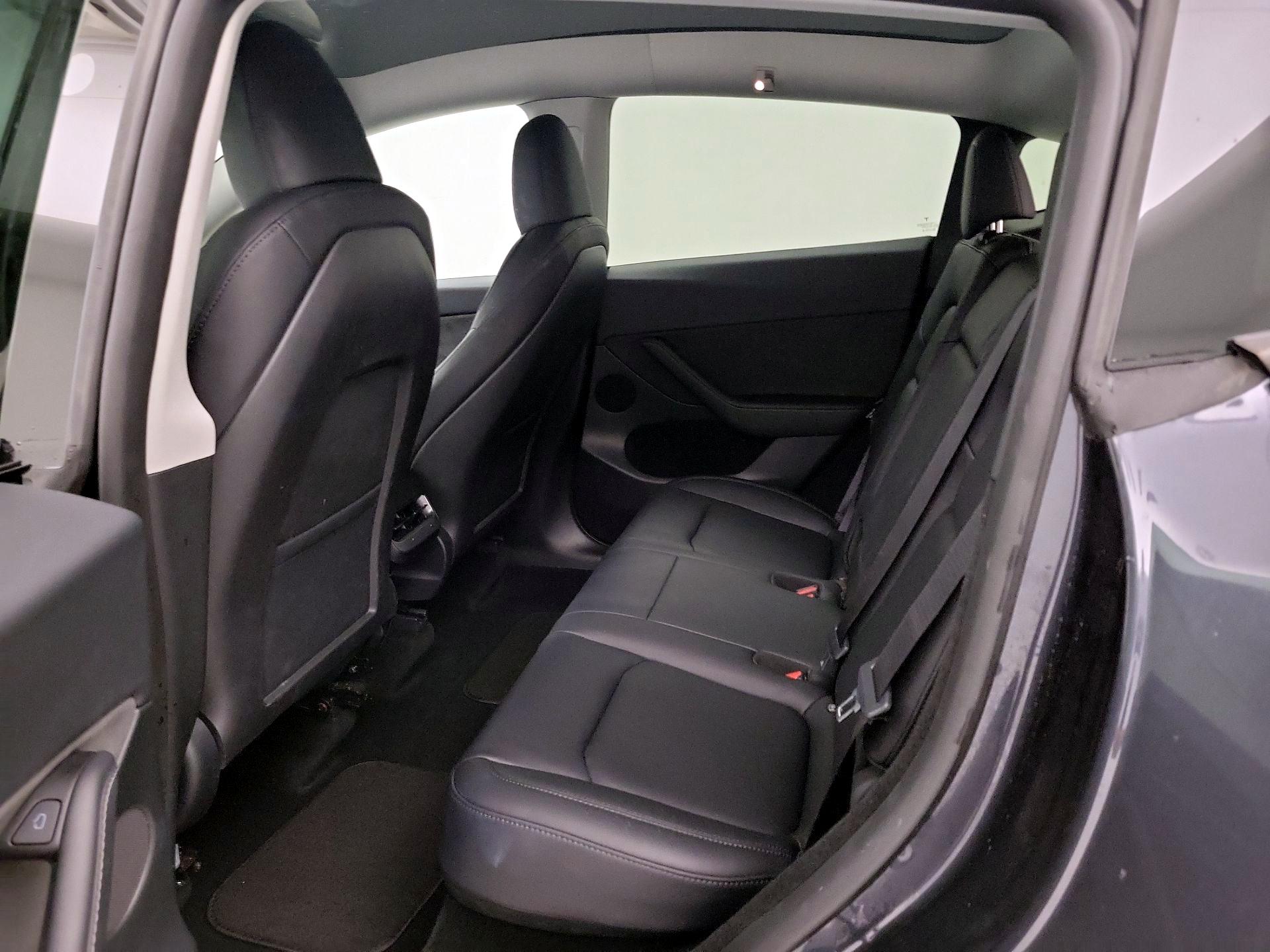 Thumbnail: 2024 Tesla Model Y - 18