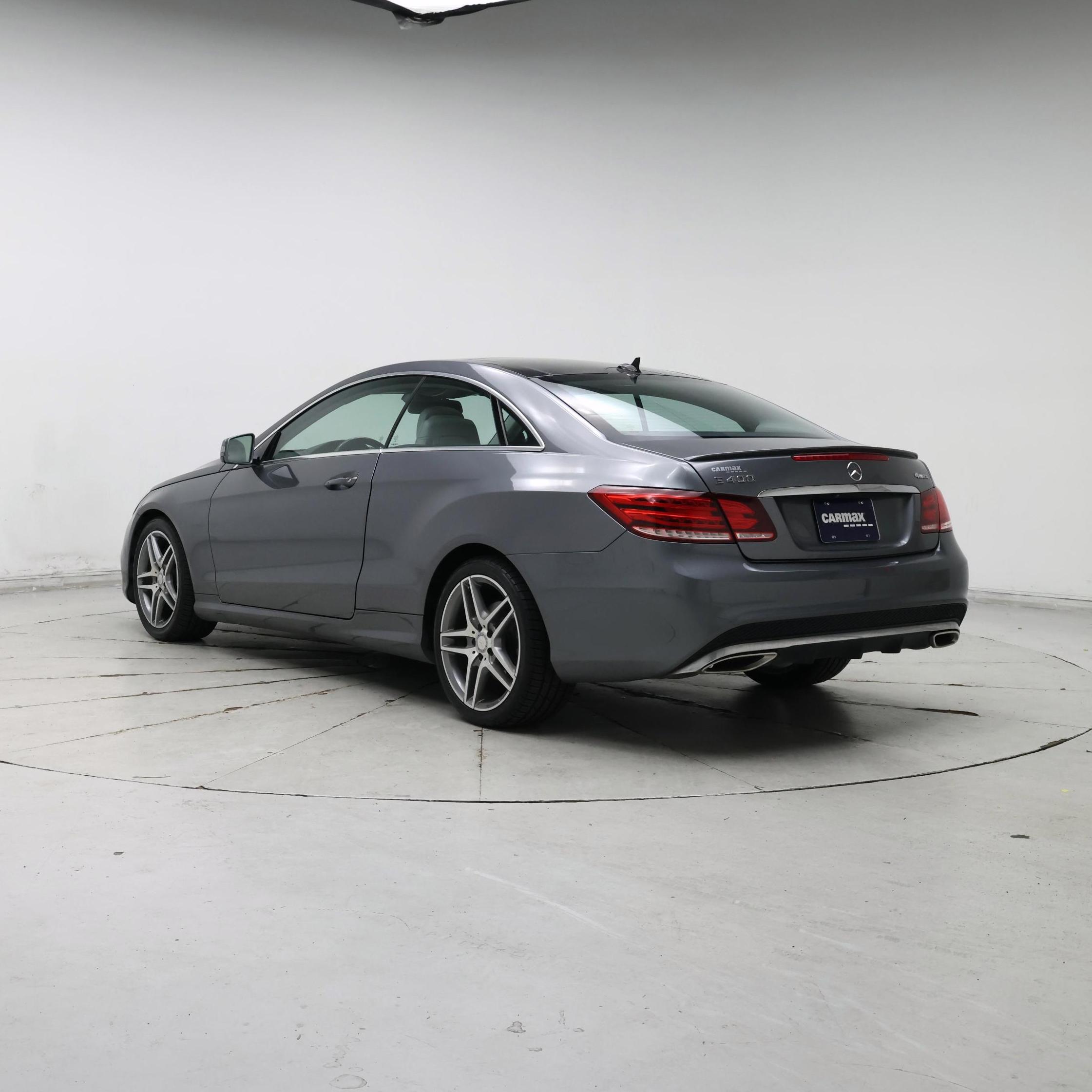 Thumbnail: 2017 Mercedes-Benz E-Class - 2