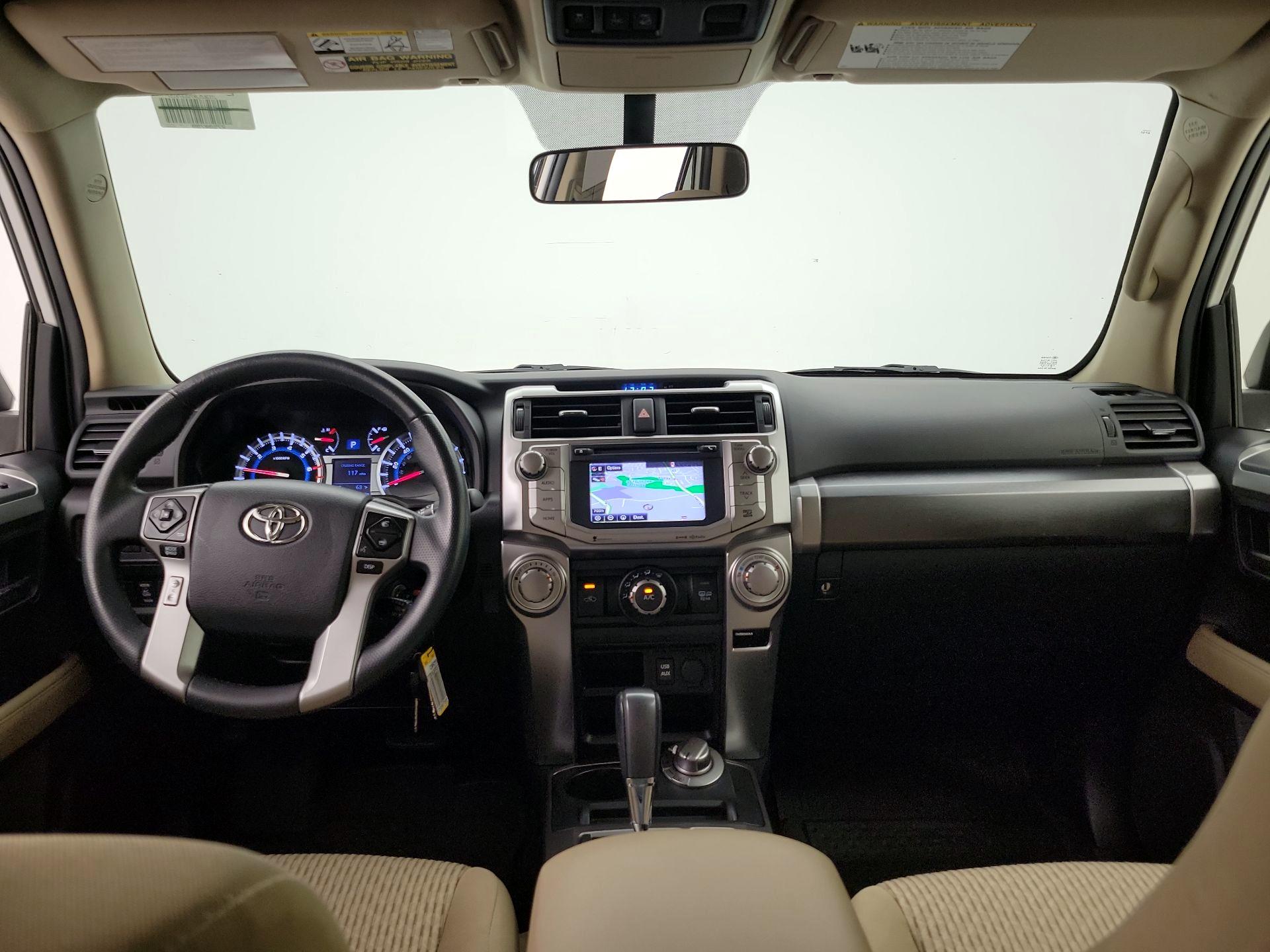 Thumbnail: 2016 Toyota 4Runner - 9