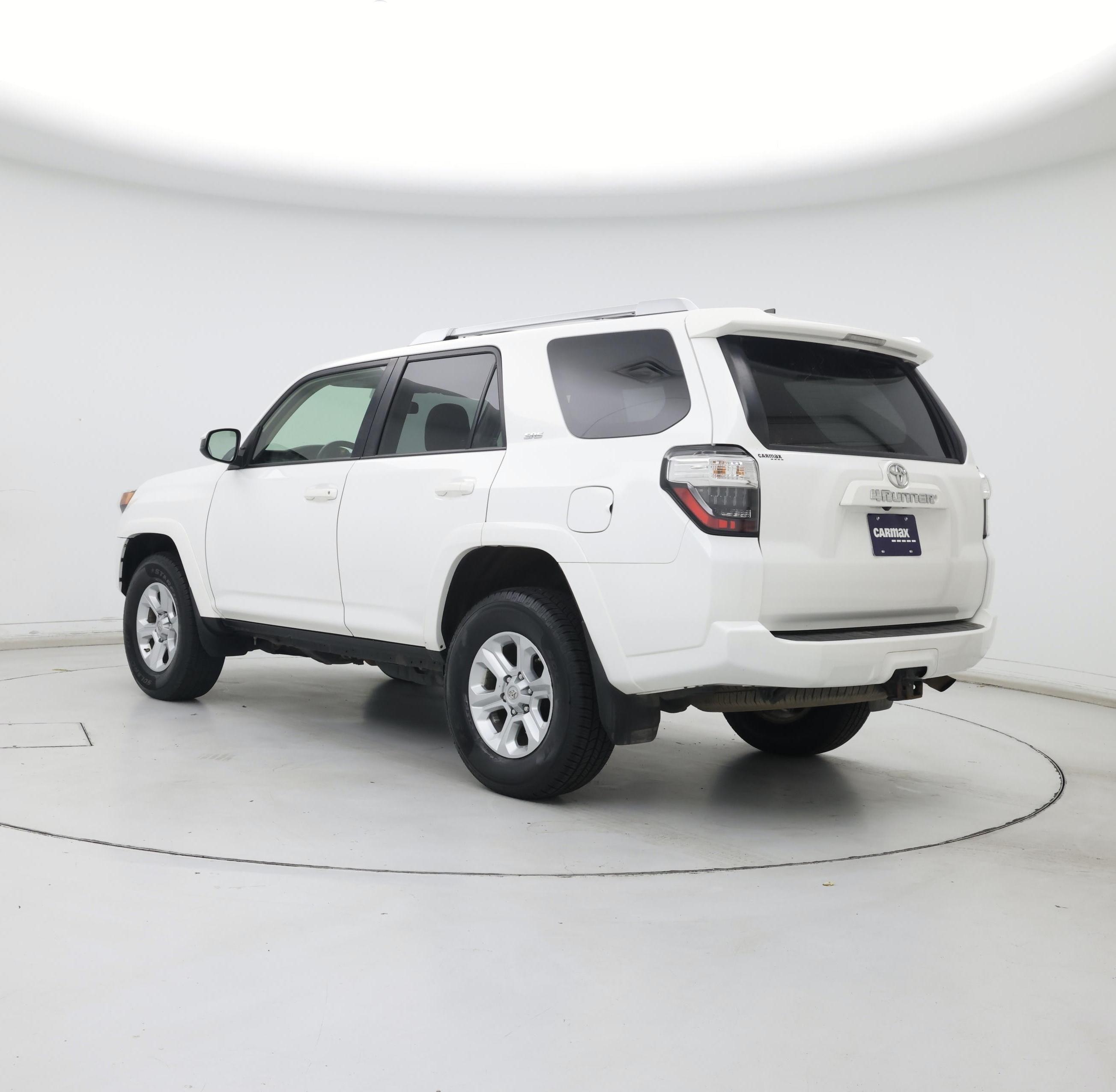 Thumbnail: 2016 Toyota 4Runner - 2