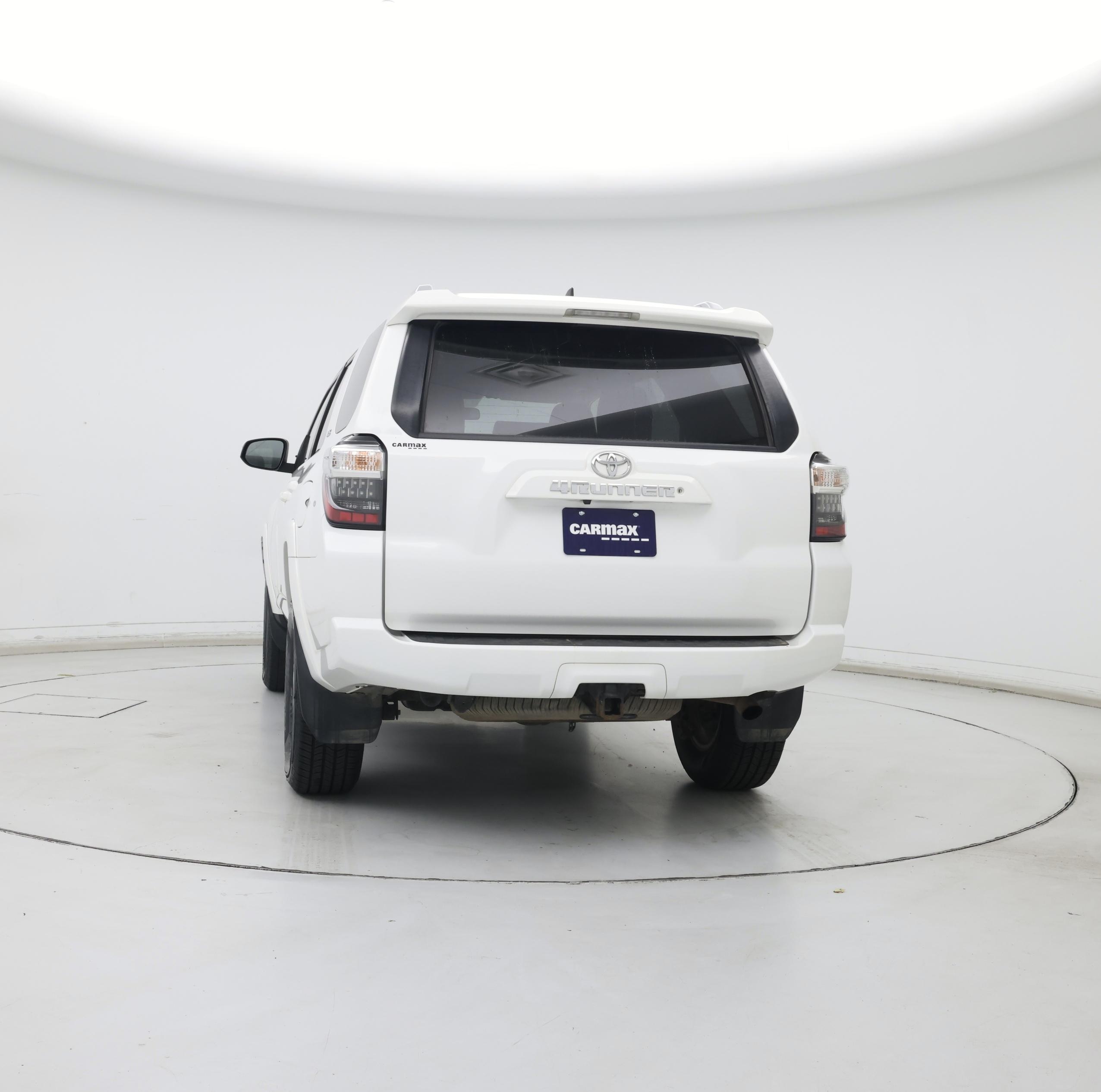 Thumbnail: 2016 Toyota 4Runner - 6