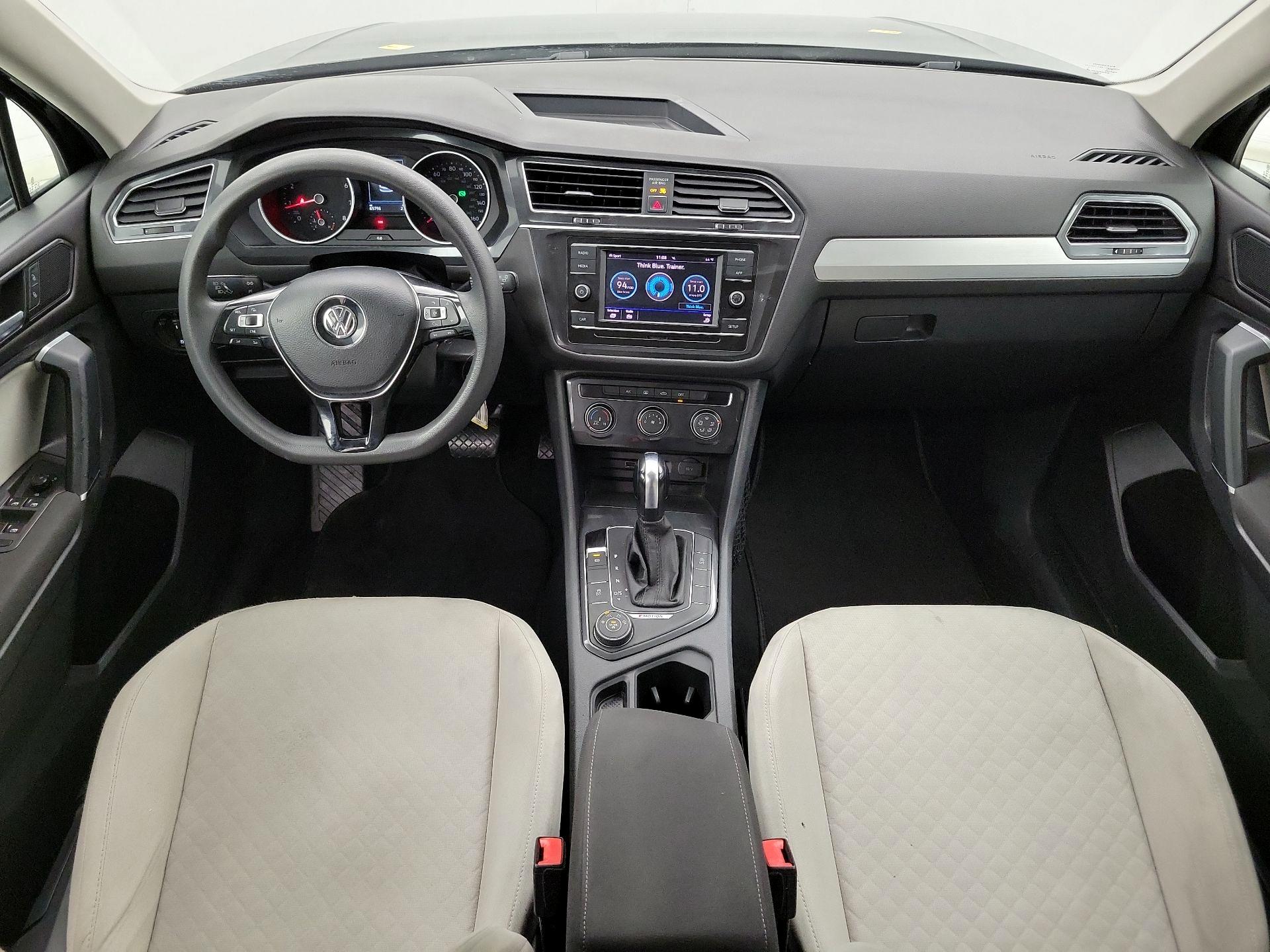 Thumbnail: 2018 Volkswagen Tiguan - 9