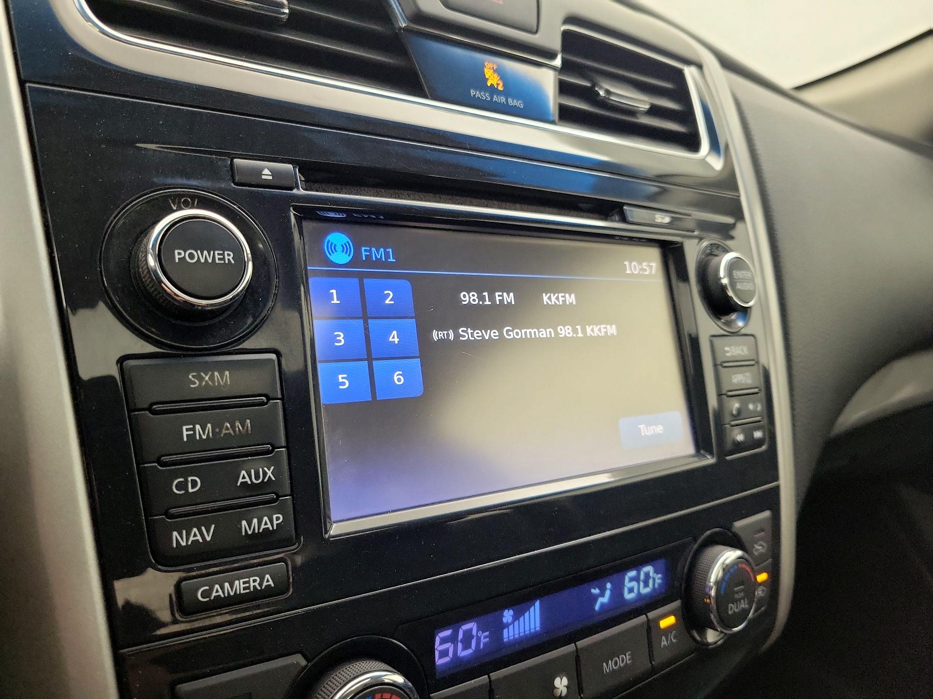 Thumbnail: 2014 Nissan Altima - 16