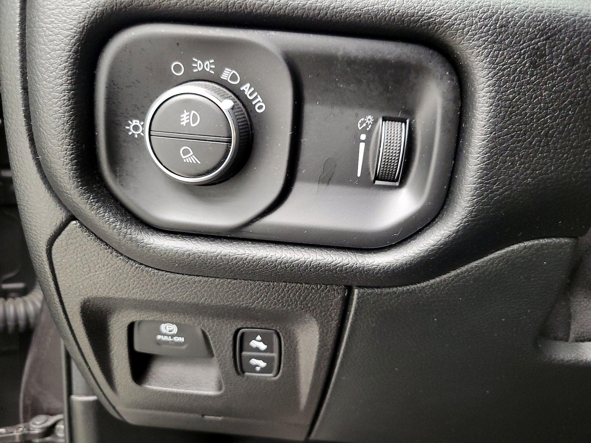 Thumbnail: 2020 RAM 1500 - 13