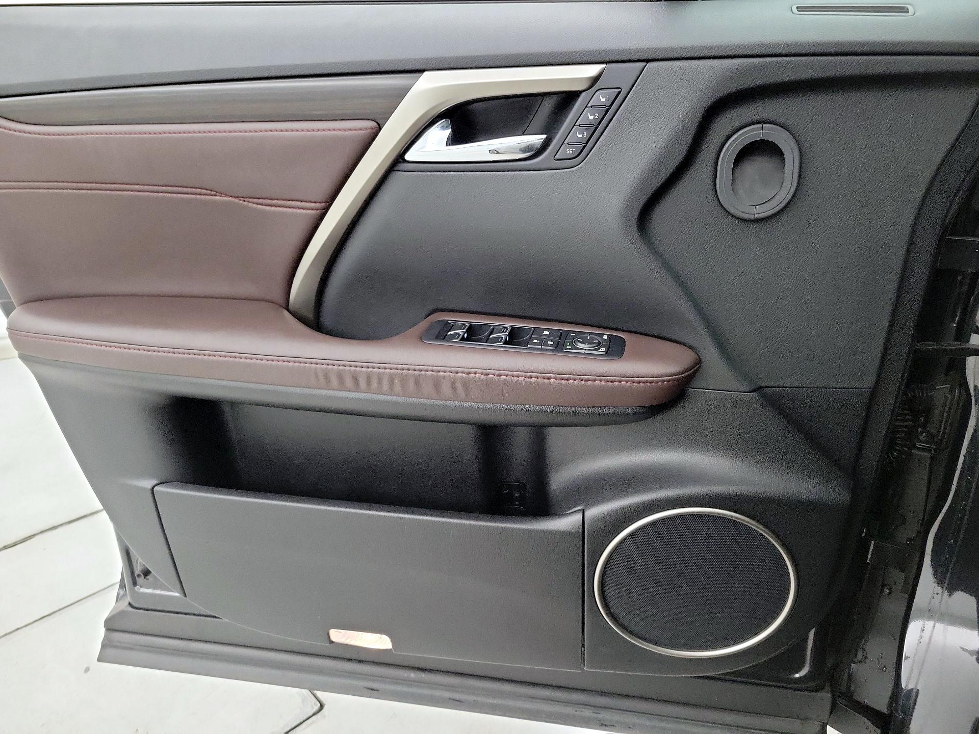 Thumbnail: 2016 Lexus RX - 12