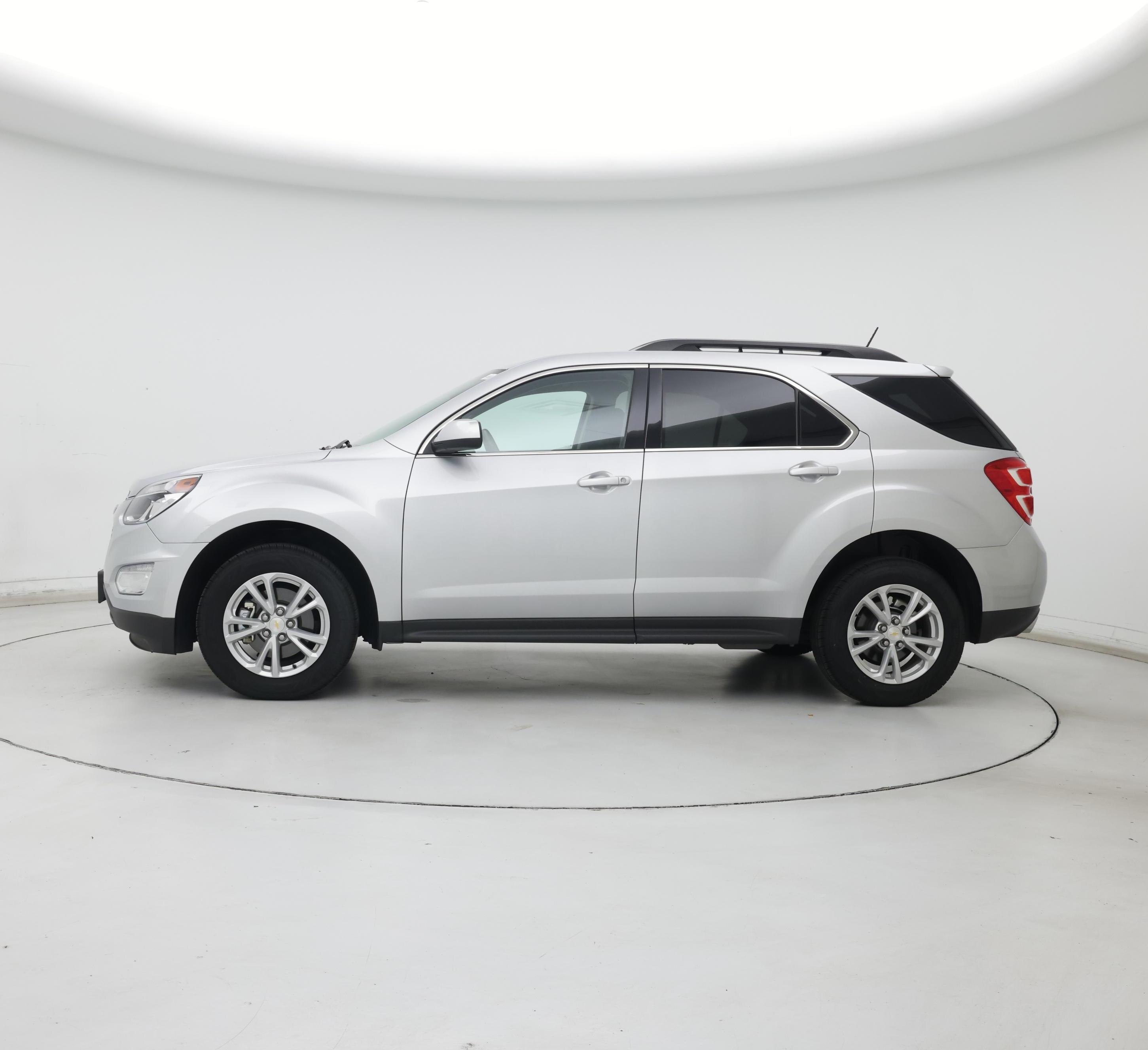 Thumbnail: 2016 Chevrolet Equinox - 3