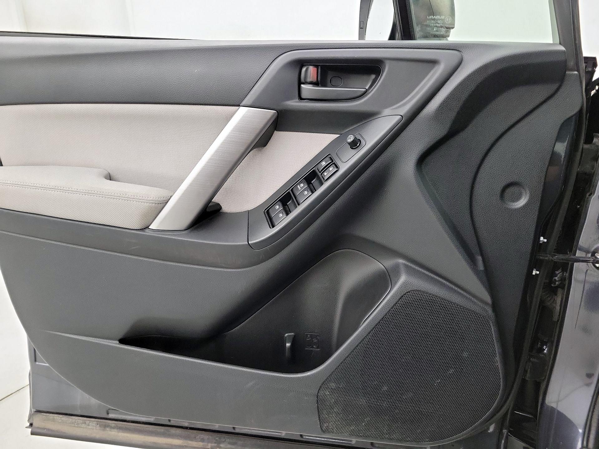 Thumbnail: 2014 Subaru Forester - 12