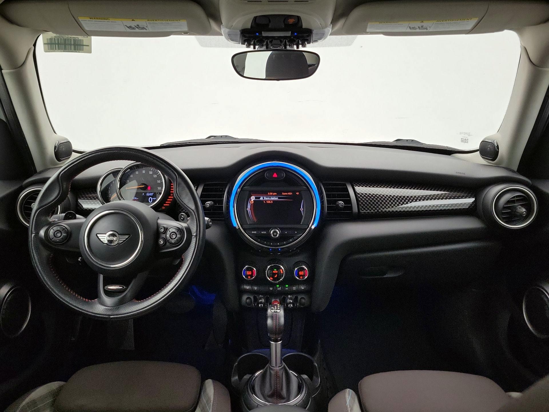 Thumbnail: 2015 MINI Cooper Hardtop - 9