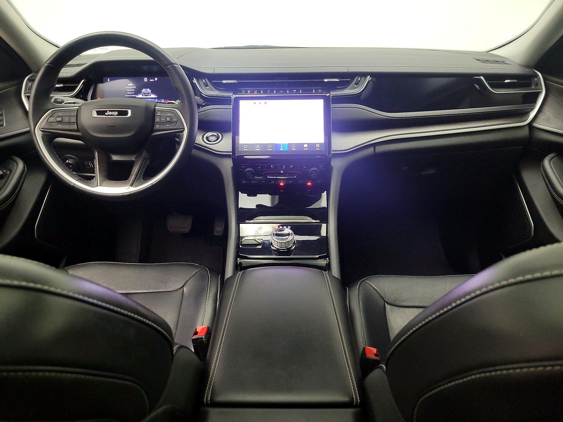 Thumbnail: 2022 Jeep Grand Cherokee - 9