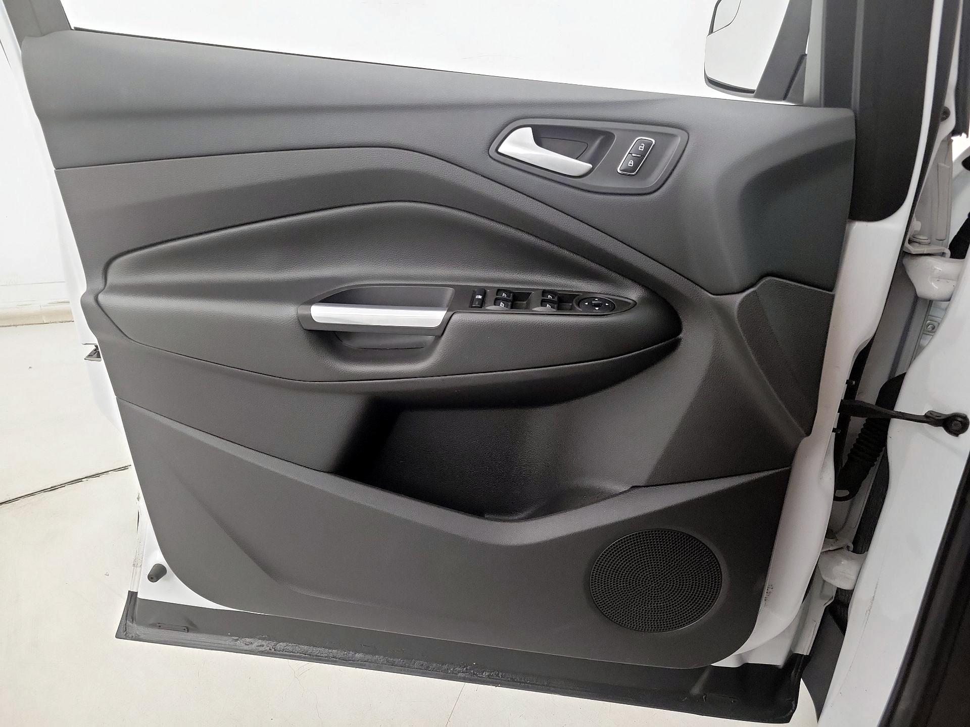 Thumbnail: 2016 Ford Escape - 12