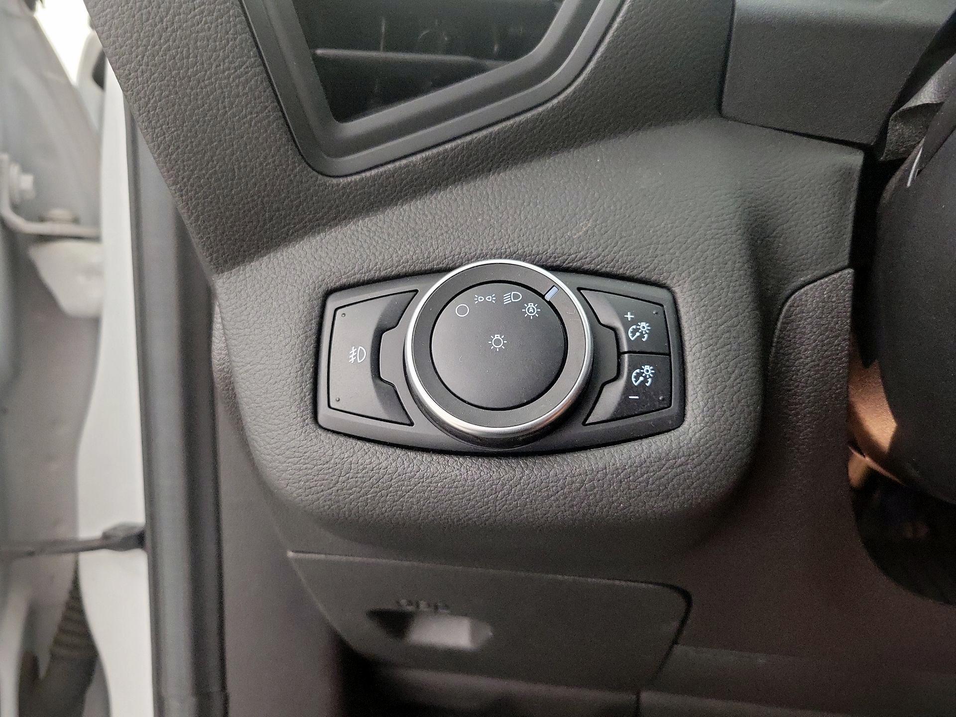 Thumbnail: 2016 Ford Escape - 13