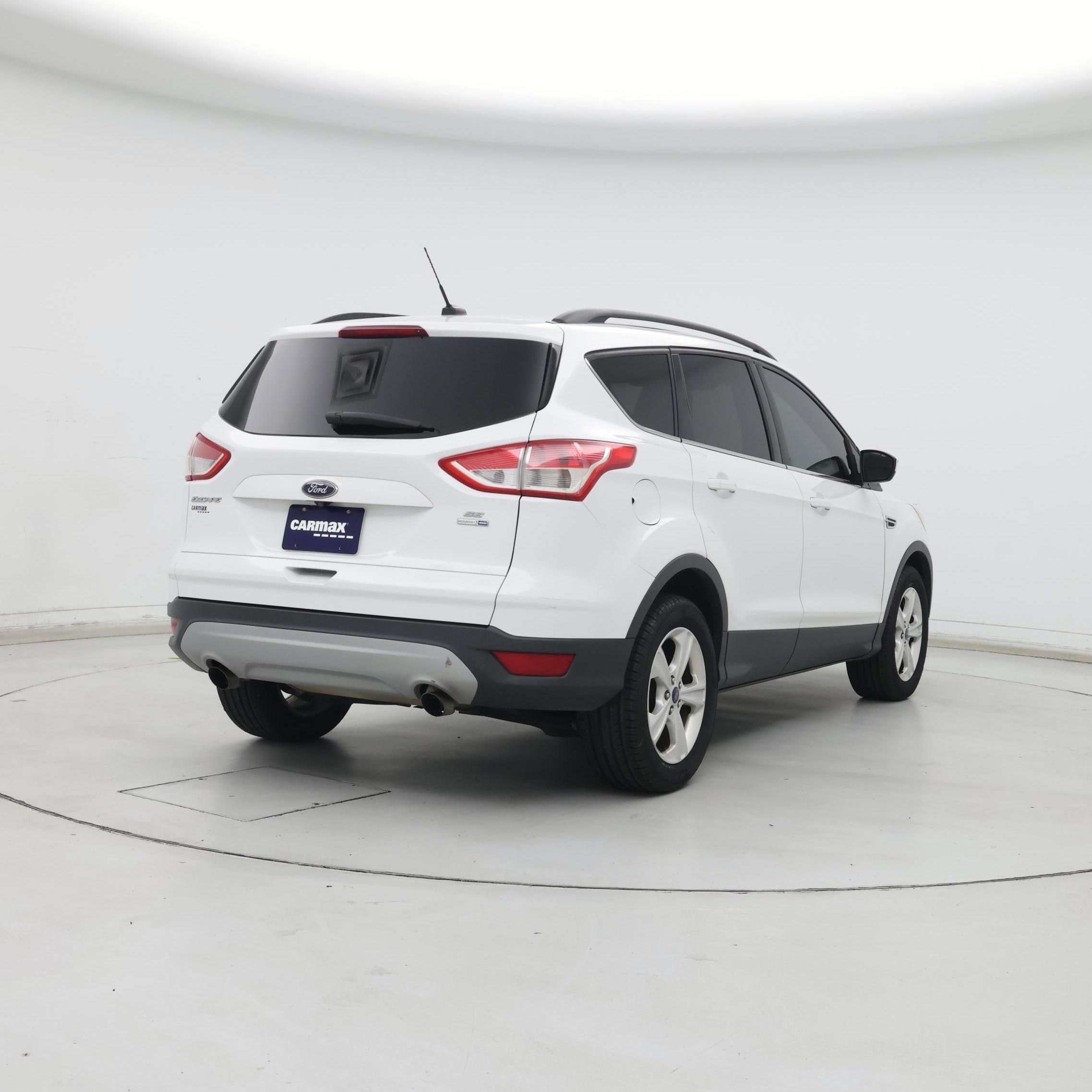 Thumbnail: 2016 Ford Escape - 8
