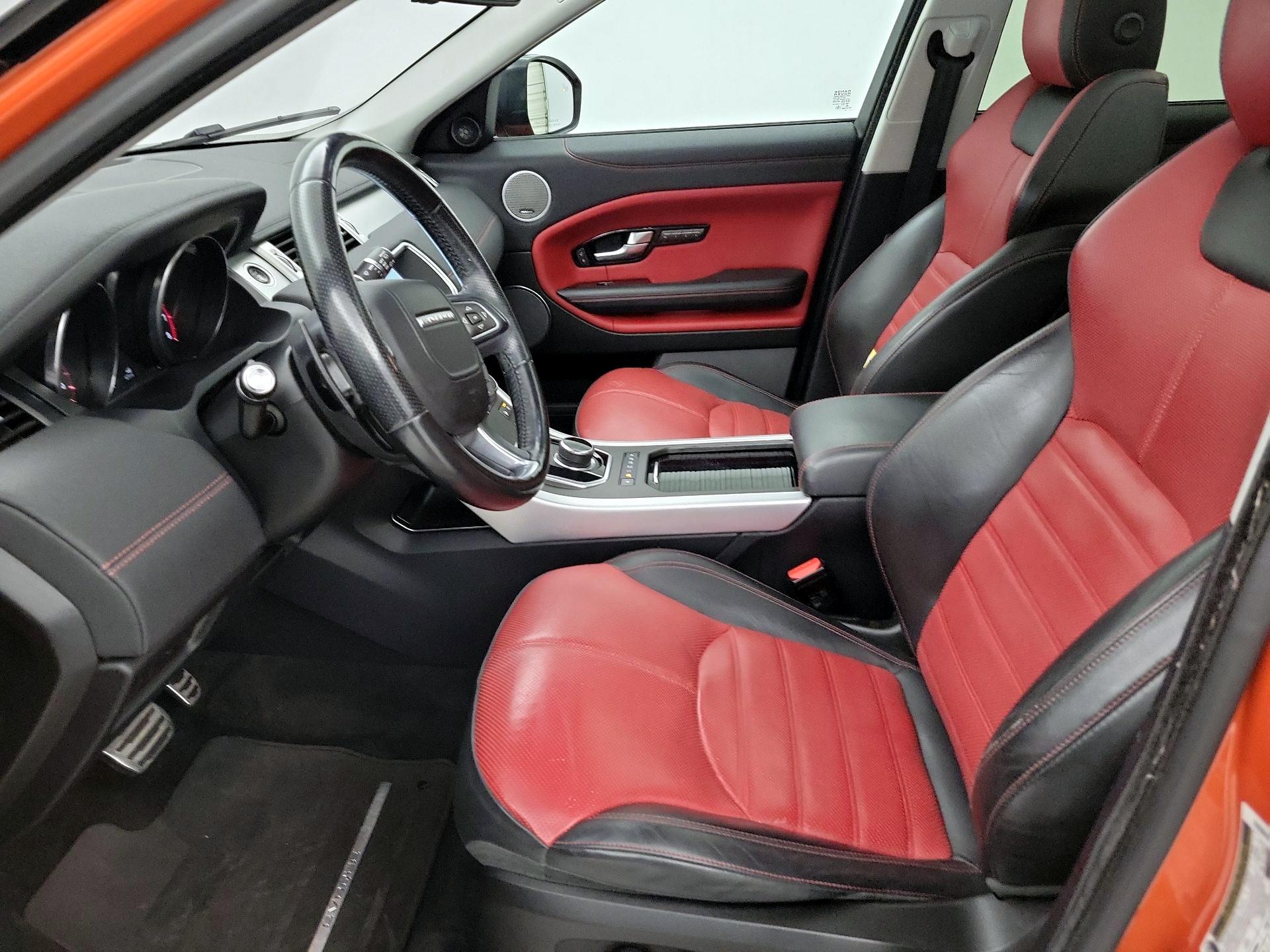 Thumbnail: 2017 Land Rover Range Rover Evoque - 11