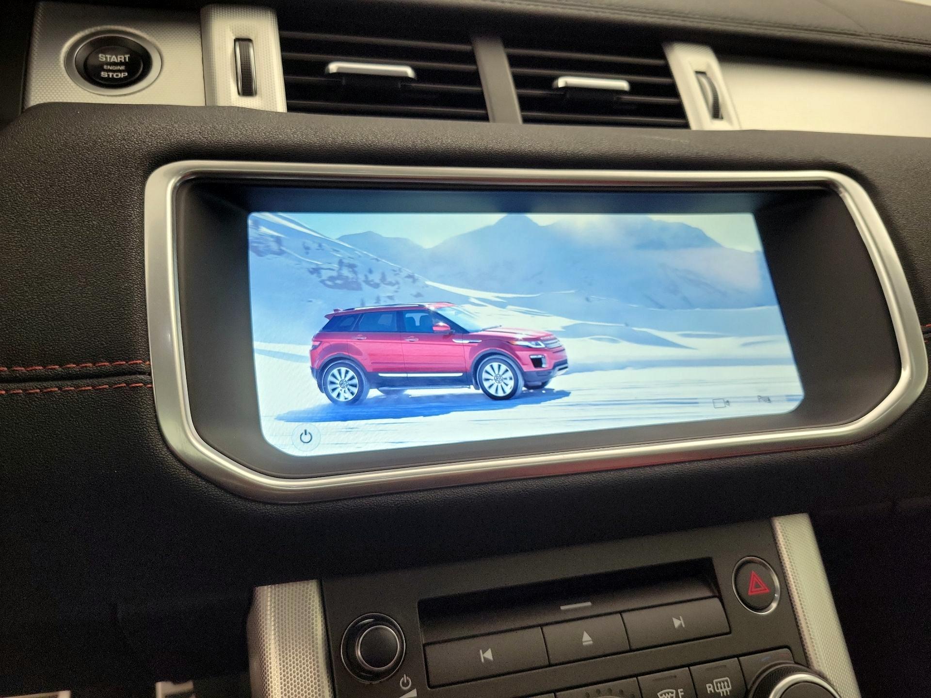 Thumbnail: 2017 Land Rover Range Rover Evoque - 15