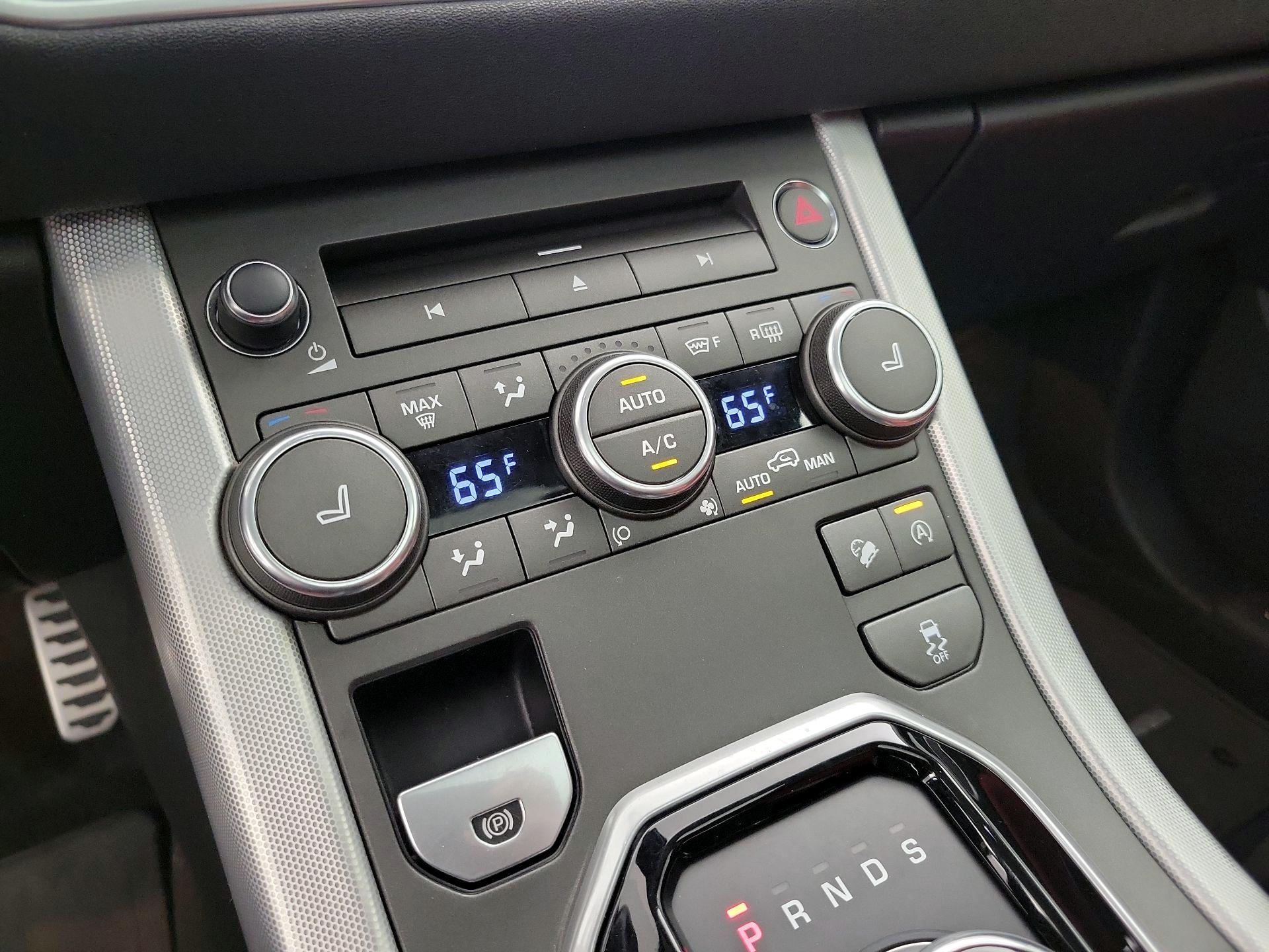 Thumbnail: 2017 Land Rover Range Rover Evoque - 16