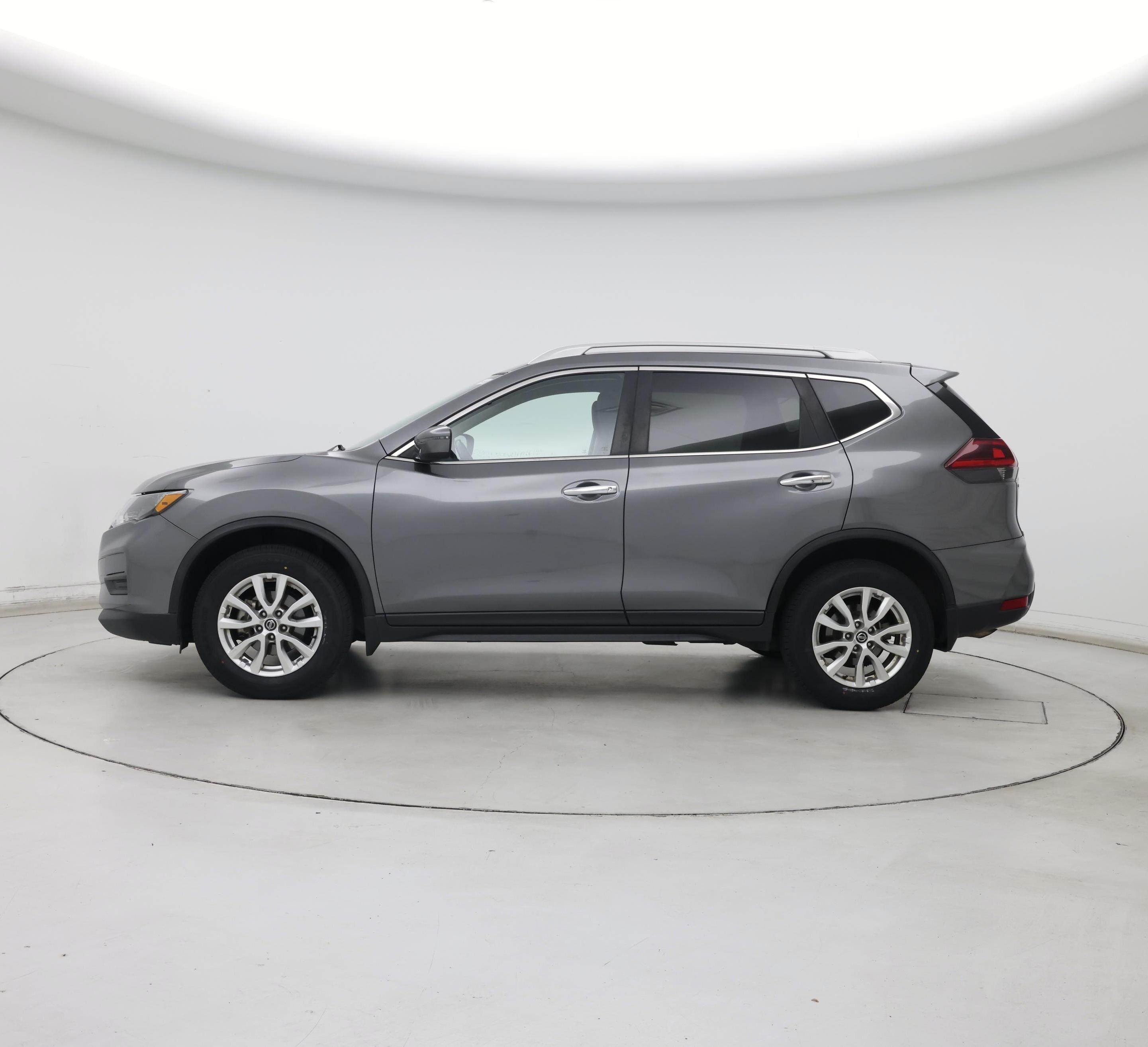 Thumbnail: 2019 Nissan Rogue - 3