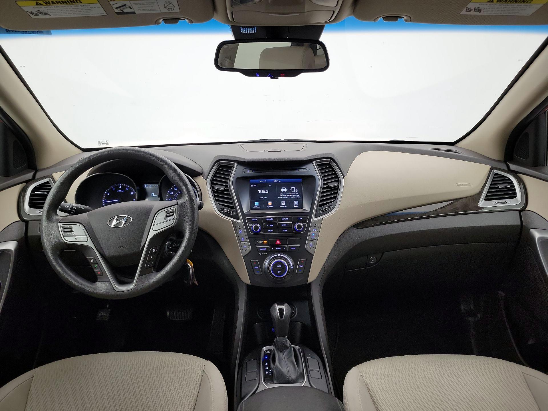 Thumbnail: 2018 Hyundai Santa Fe - 9