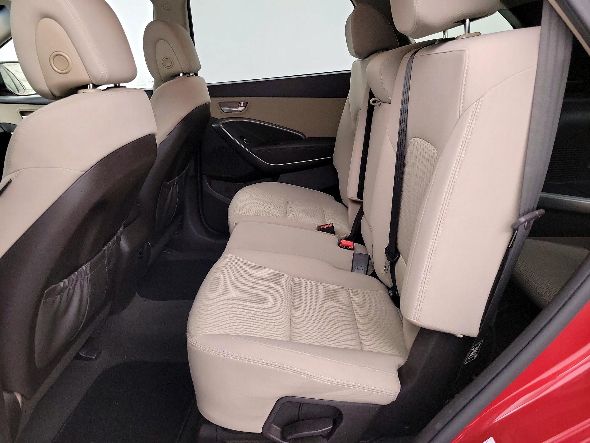 Thumbnail: 2018 Hyundai Santa Fe - 19