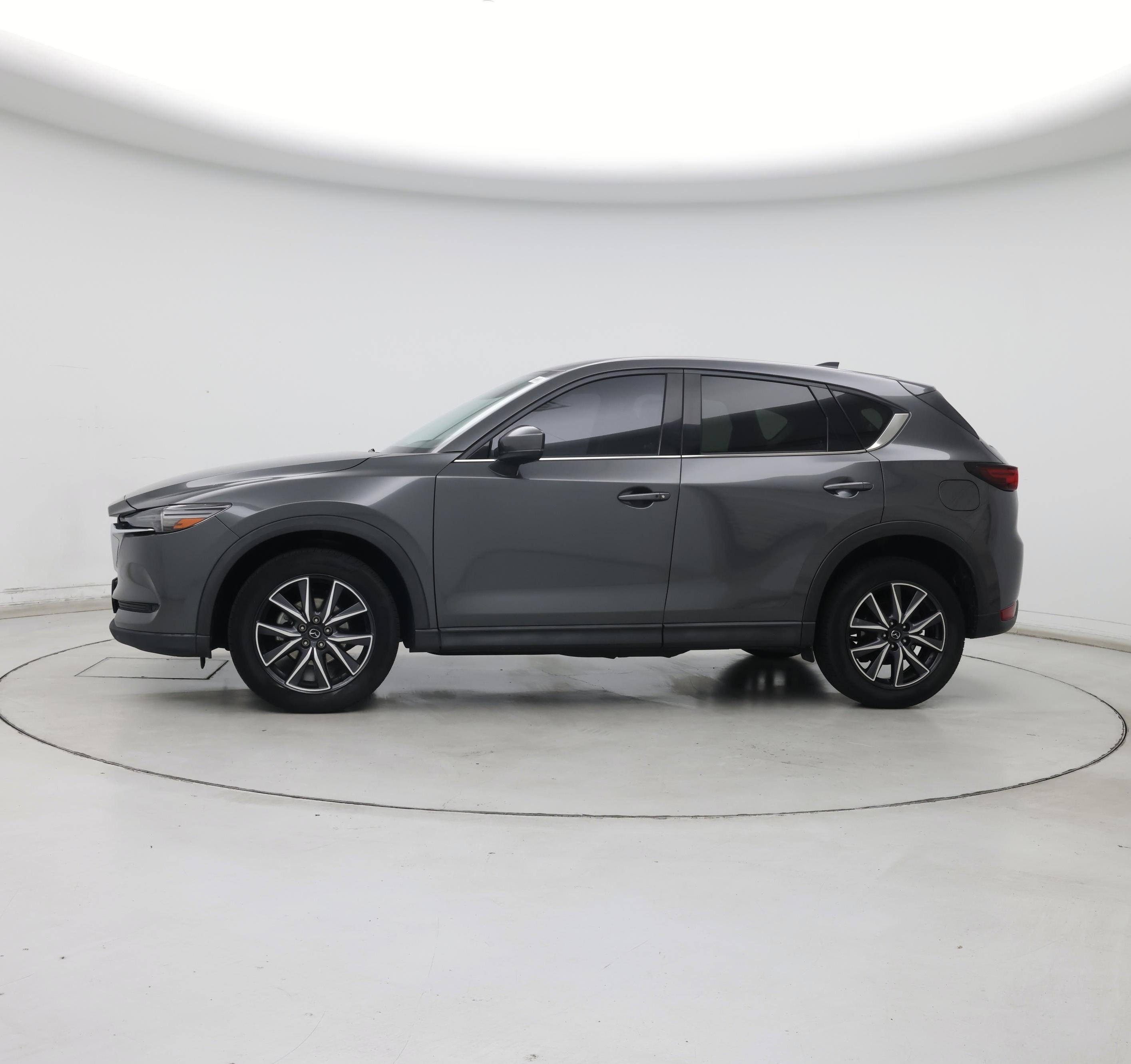 Thumbnail: 2018 Mazda CX-5 - 3