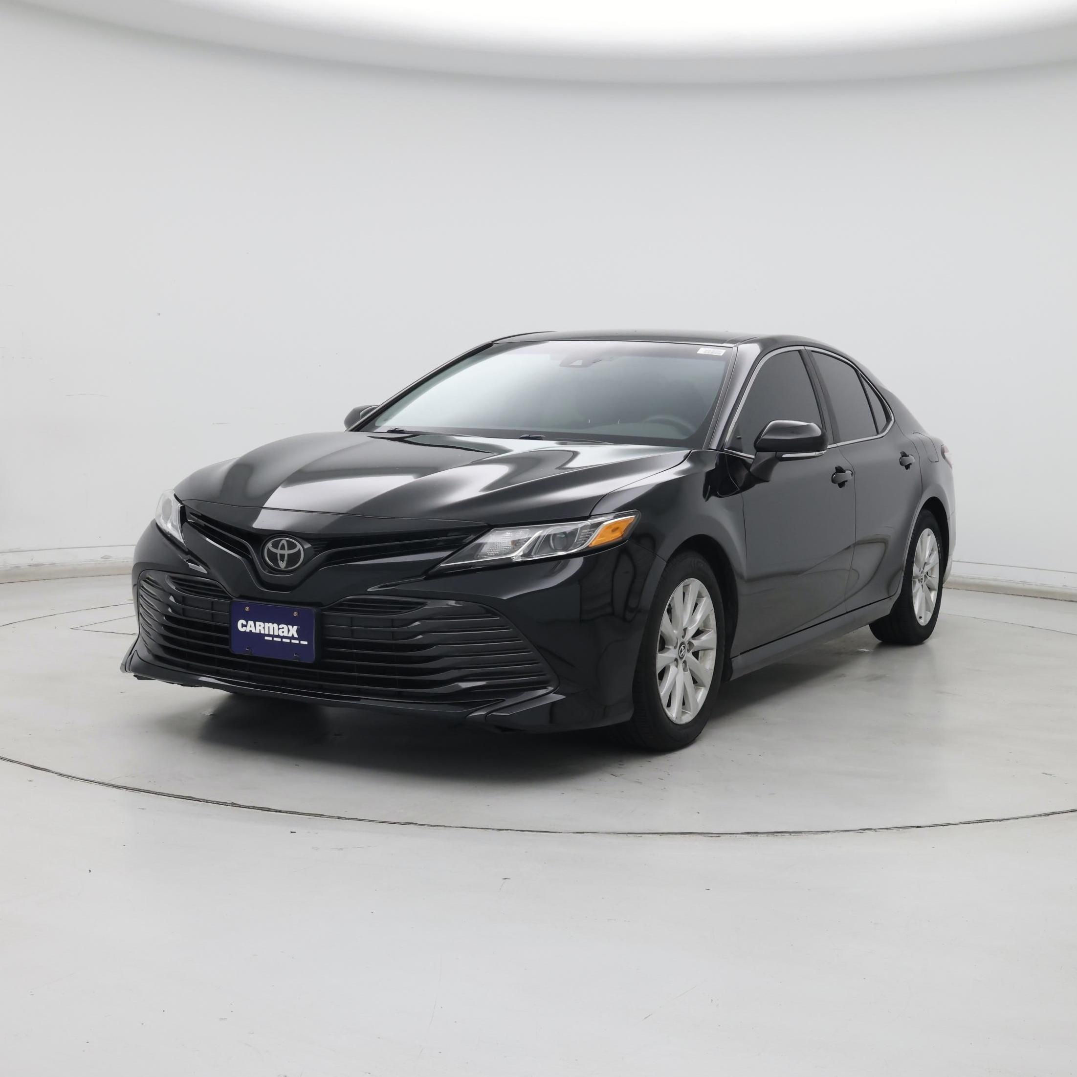 Thumbnail: 2018 Toyota Camry - 4