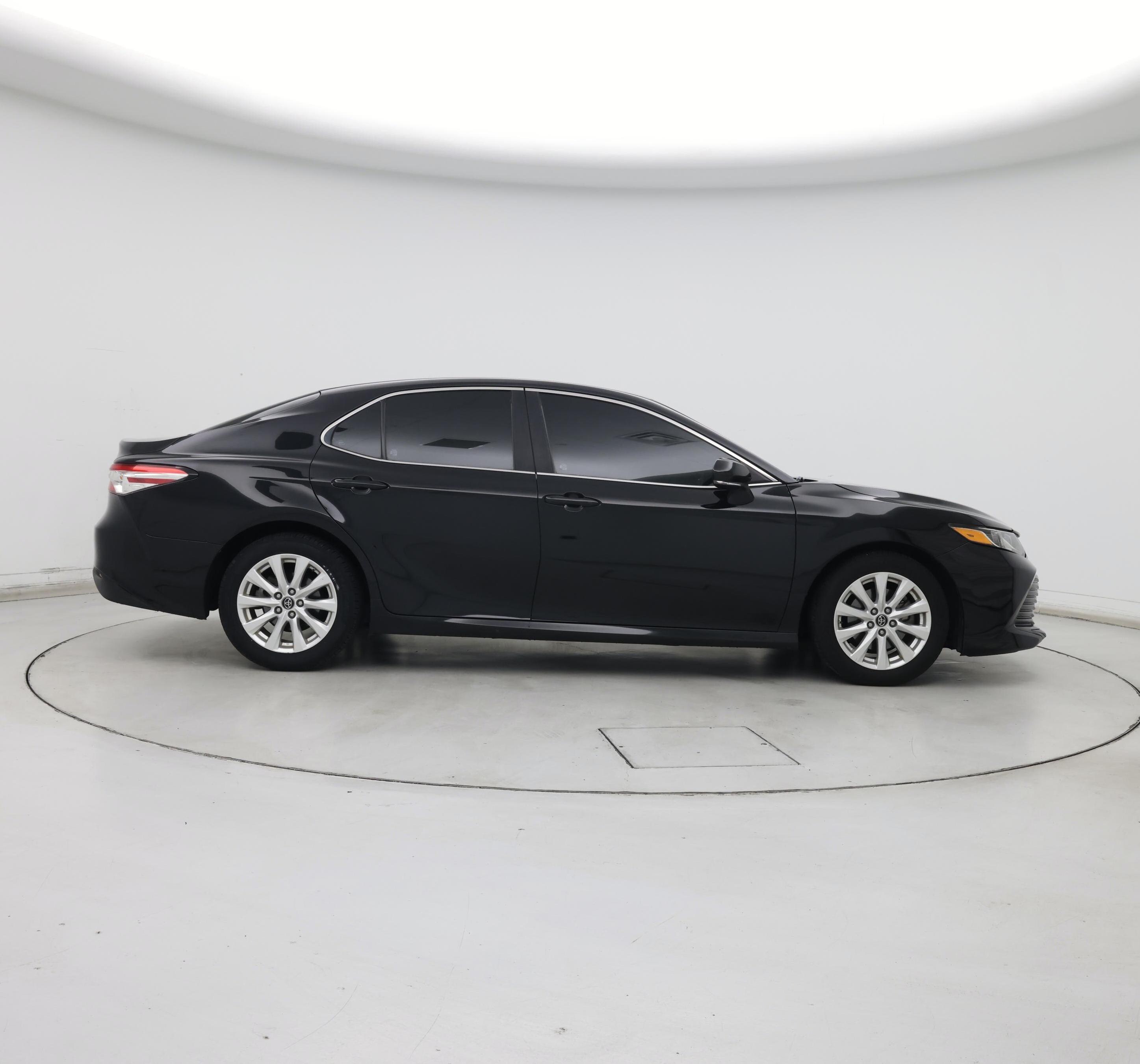 Thumbnail: 2018 Toyota Camry - 7