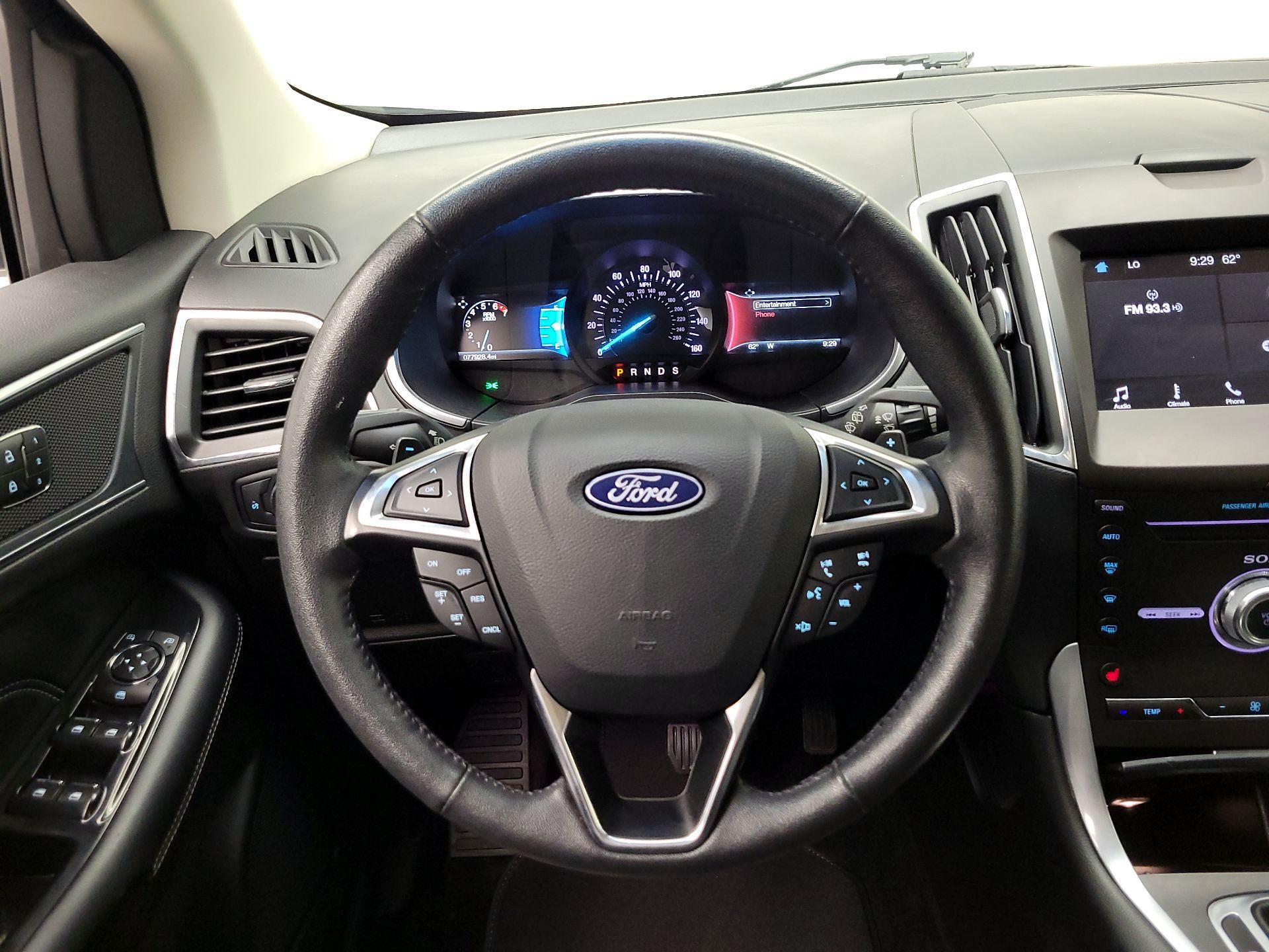 Thumbnail: 2018 Ford Edge - 10