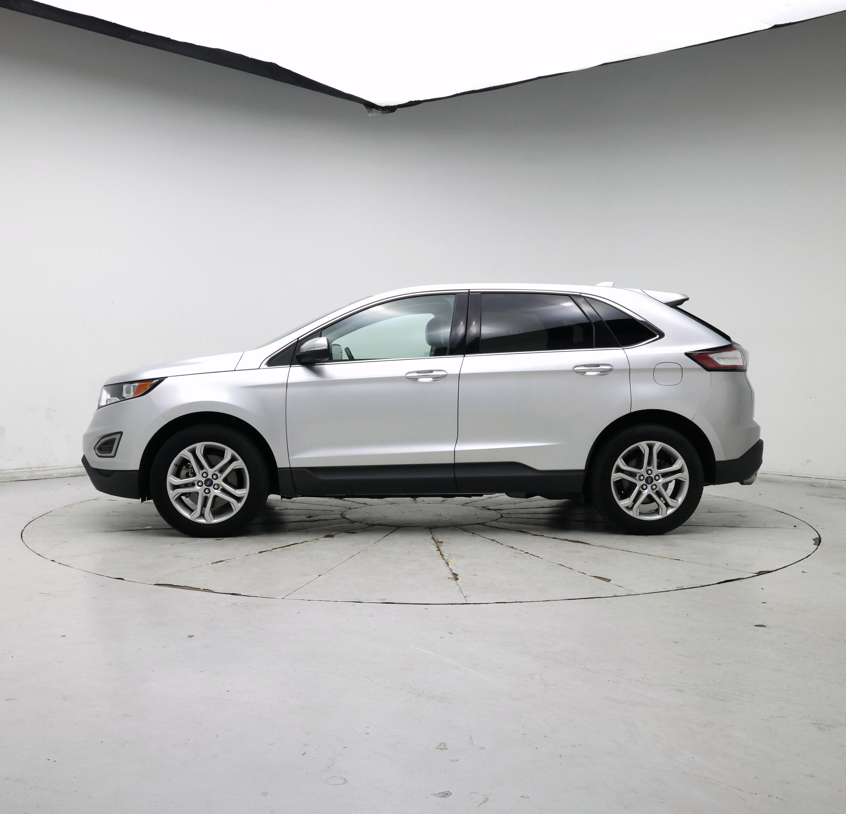 Thumbnail: 2018 Ford Edge - 3